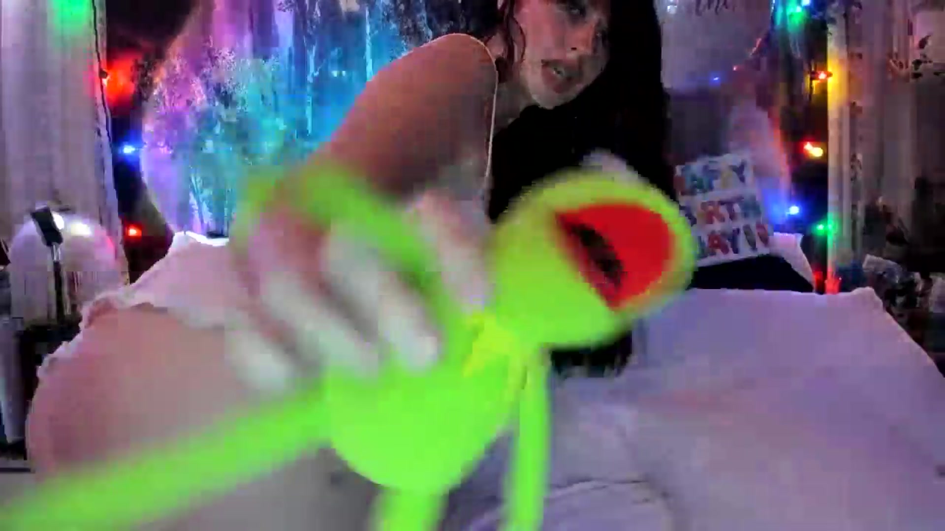 Gallery image thumbnail from NatashaSexxx's myfreecams stream on, 07/09/2024, 09:11 image 4 of 20