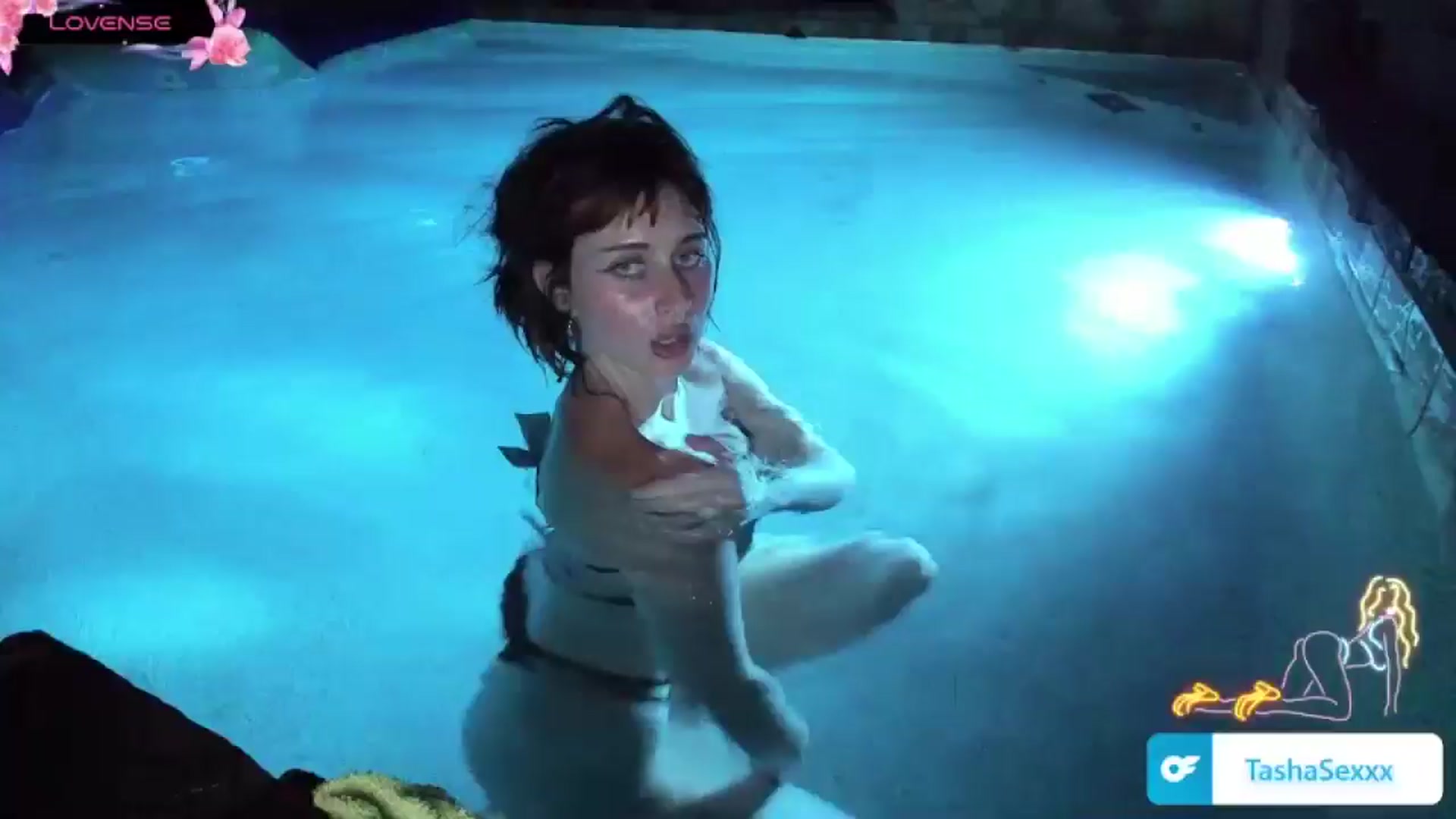 Gallery image thumbnail from NatashaSexxx's myfreecams stream on, 07/29/2024, 05:32 image 17 of 20