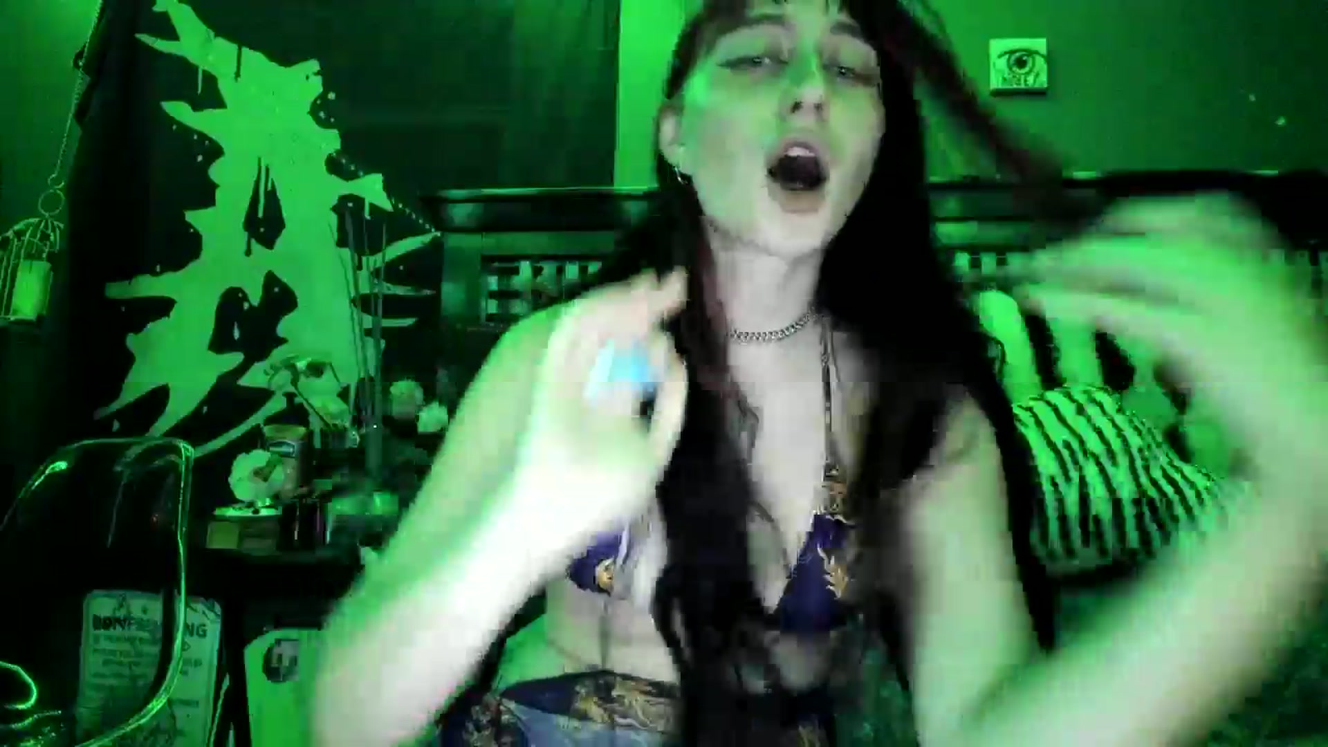 Gallery image thumbnail from NatashaSexxx's myfreecams stream on, 09/05/2025, 07:38 image 10 of 20