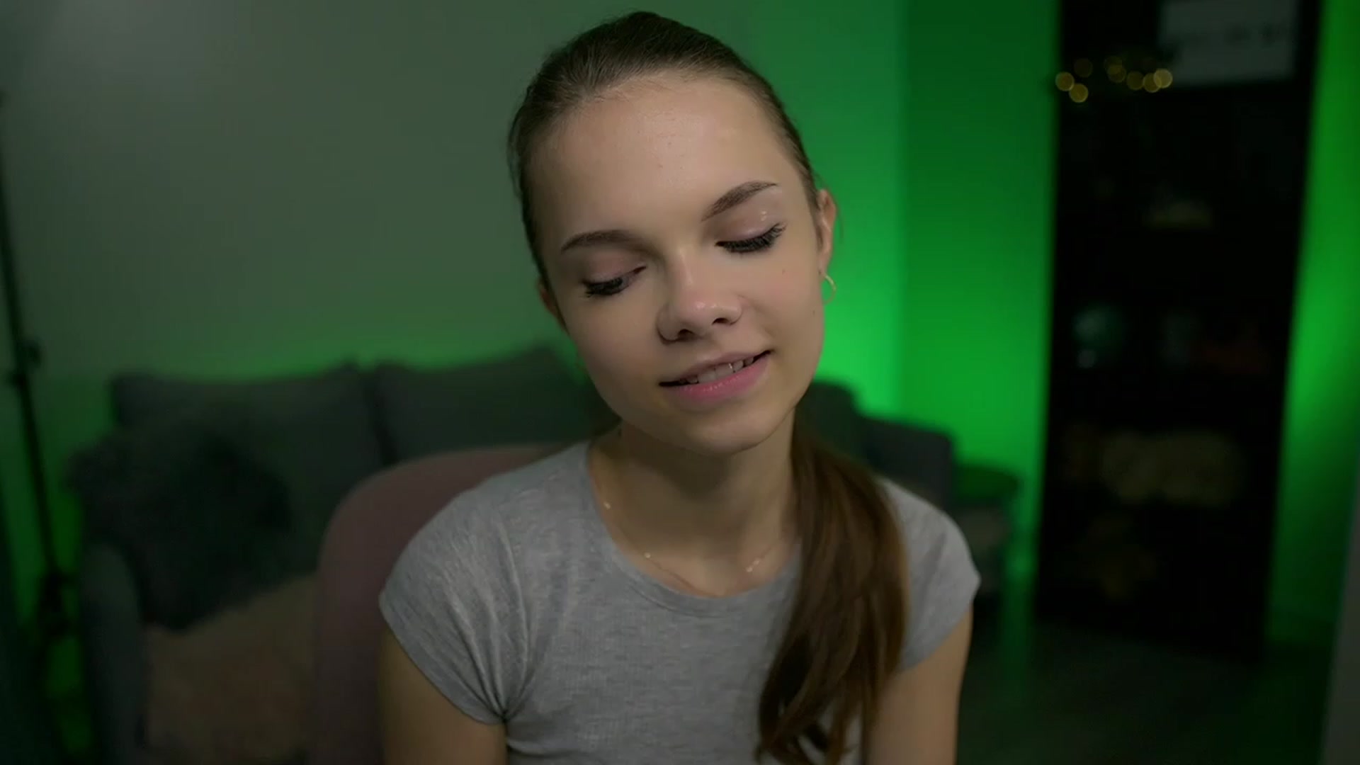 Gallery image thumbnail from Natasha_Malk's myfreecams stream on, 11/18/2022, 14:01 image 3 of 20