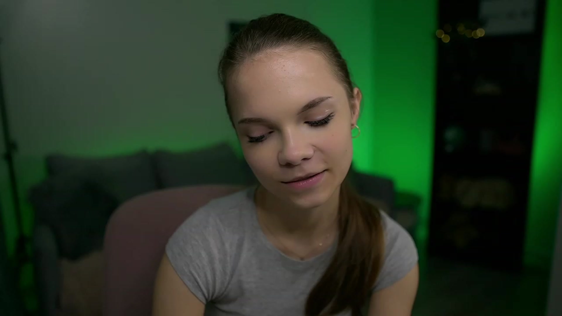Gallery image thumbnail from Natasha_Malk's myfreecams stream on, 11/18/2022, 14:01 image 12 of 20