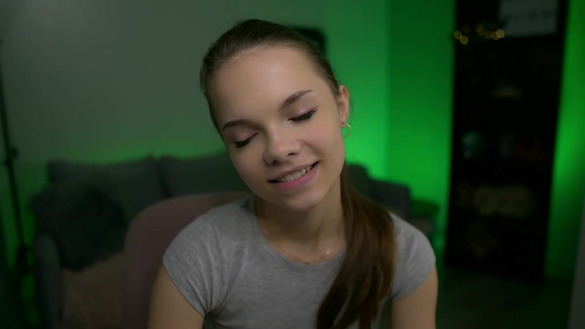 Gallery image thumbnail from Natasha_Malk's myfreecams stream on, 11/18/2022, 14:01 image 10 of 20