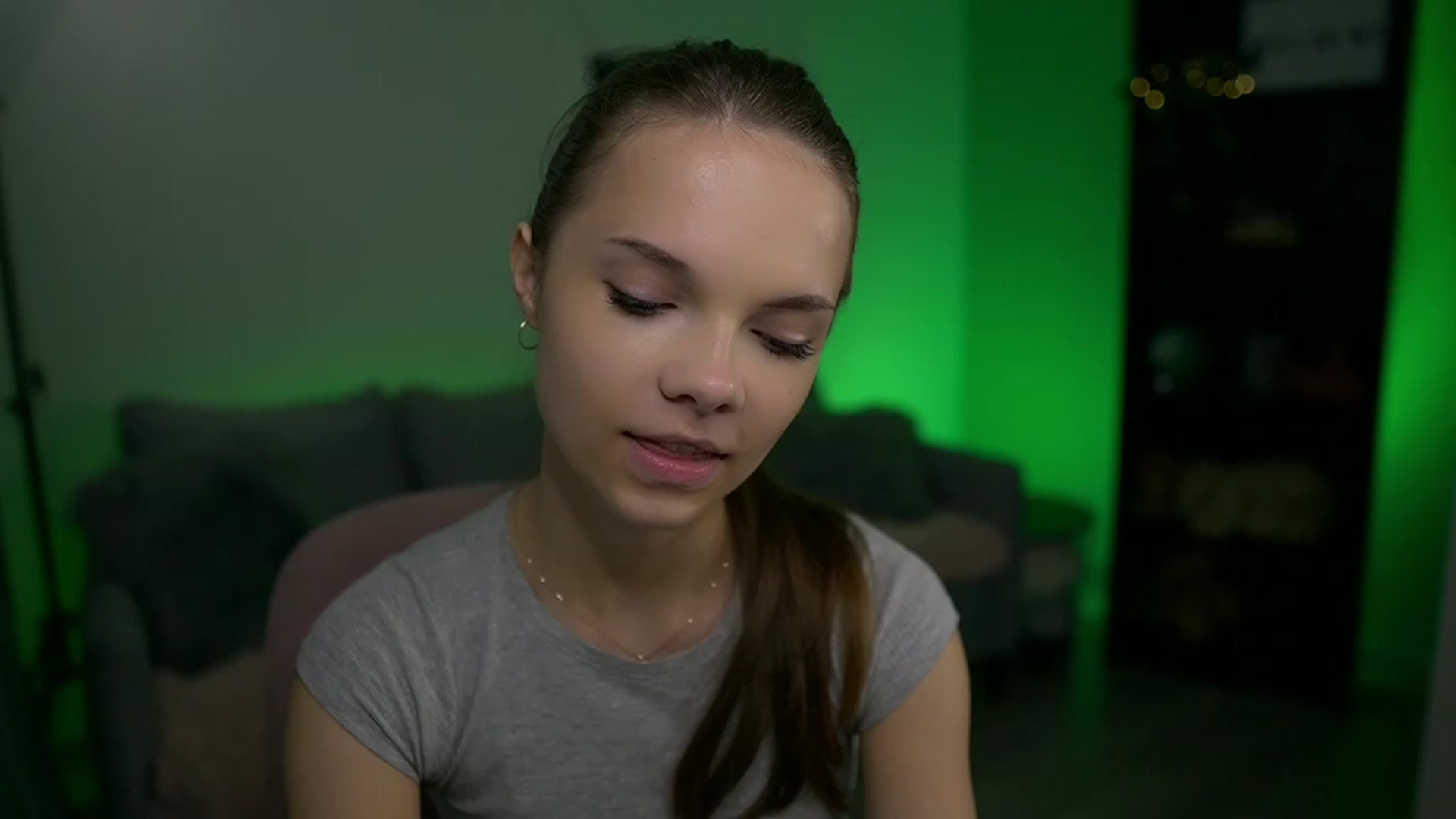 Gallery image thumbnail from Natasha_Malk's myfreecams stream on, 11/18/2022, 14:01 image 13 of 20