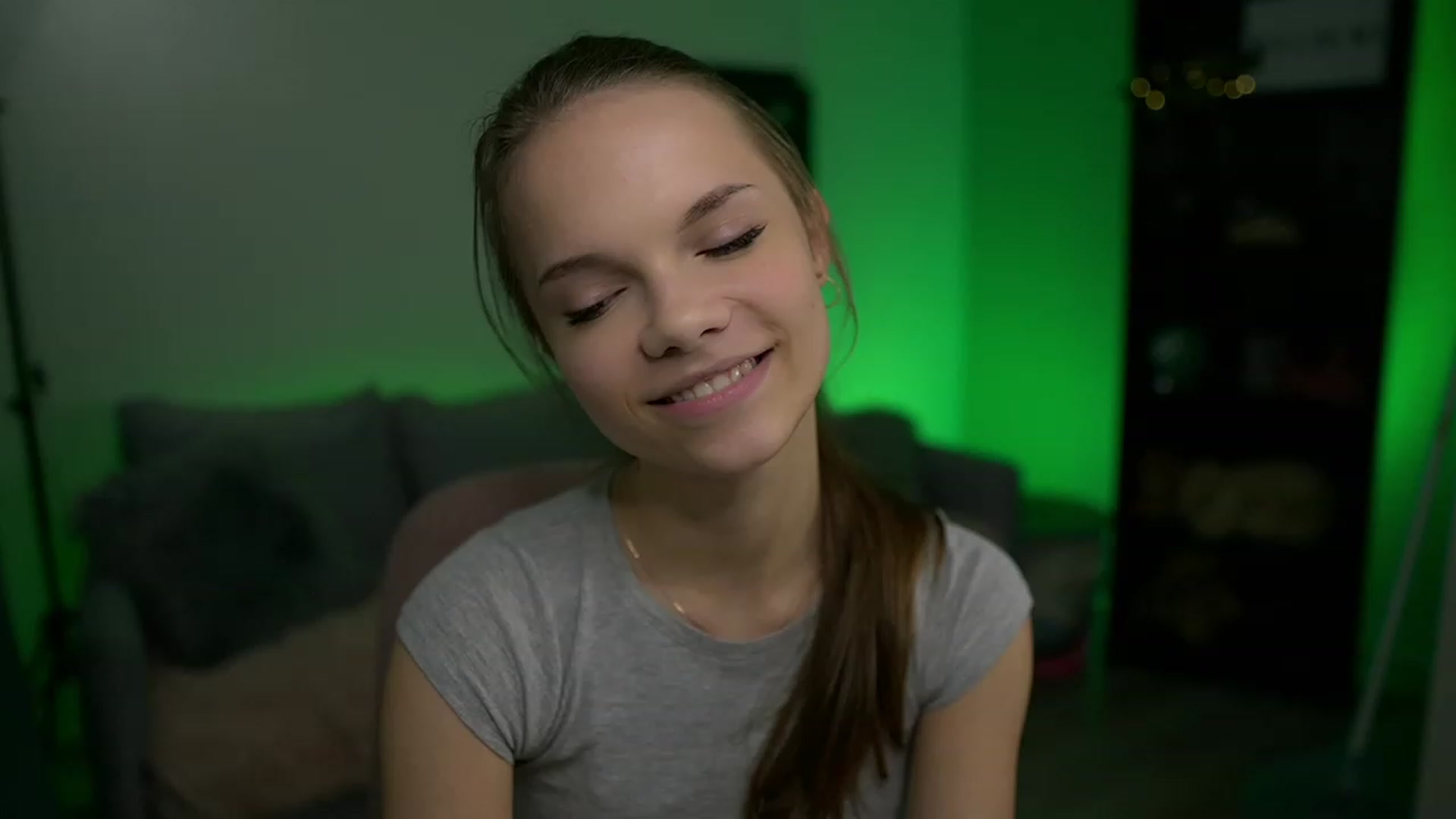 Gallery image thumbnail from Natasha_Malk's myfreecams stream on, 11/18/2022, 17:01 image 9 of 20