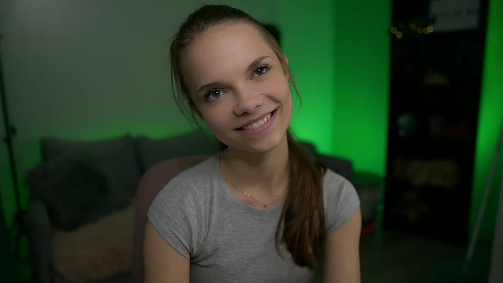 Gallery image thumbnail from Natasha_Malk's myfreecams stream on, 11/18/2022, 17:01 image 2 of 20