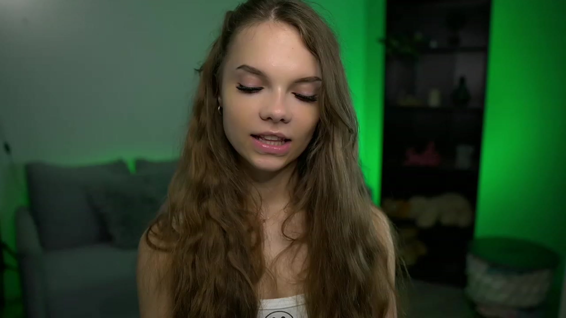 Gallery image thumbnail from Natasha_Malk's myfreecams stream on, 11/22/2022, 15:12 image 11 of 20