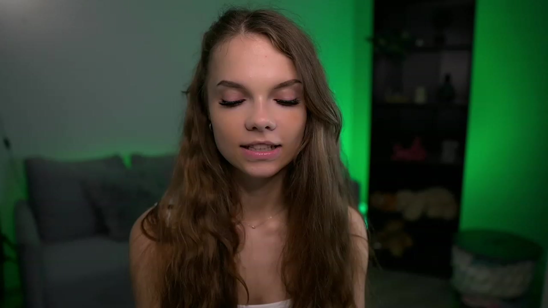 Gallery image thumbnail from Natasha_Malk's myfreecams stream on, 11/22/2022, 15:12 image 1 of 20