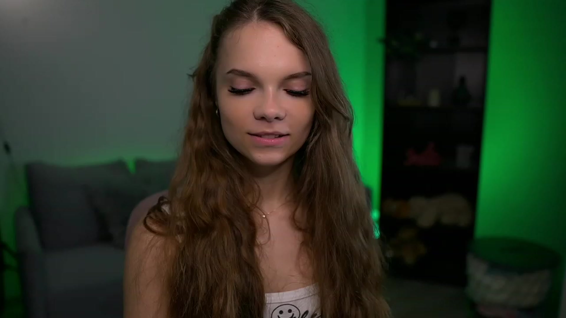 Gallery image thumbnail from Natasha_Malk's myfreecams stream on, 11/22/2022, 15:12 image 4 of 20