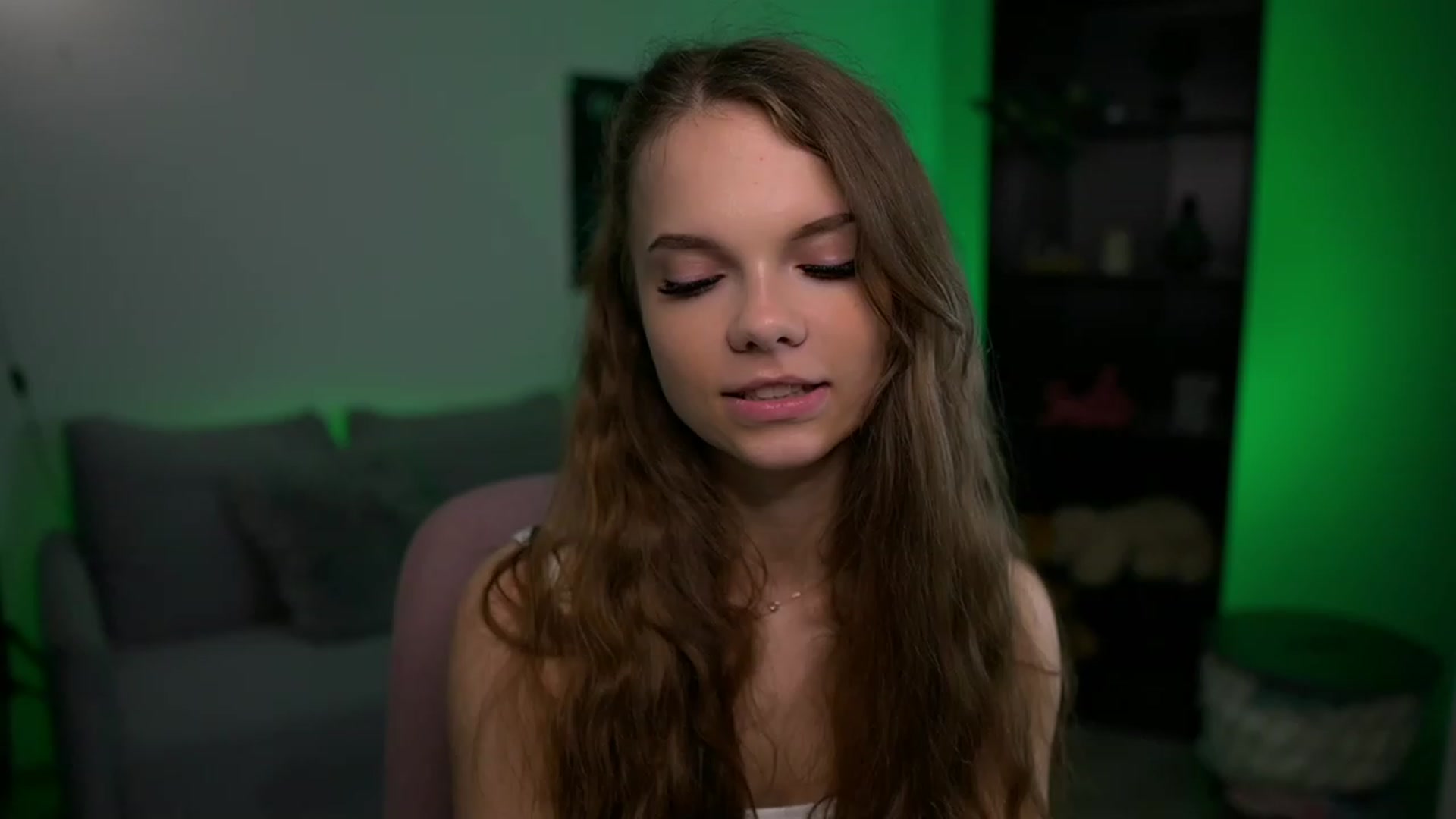 Gallery image thumbnail from Natasha_Malk's myfreecams stream on, 11/22/2022, 15:12 image 7 of 20