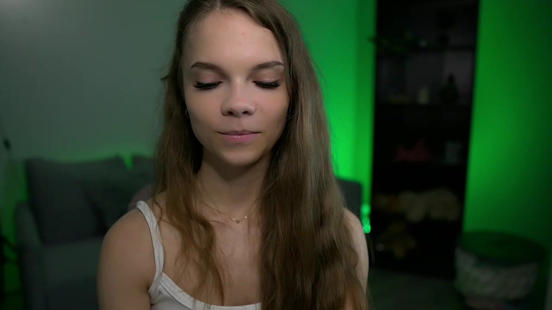 Gallery image thumbnail from Natasha_Malk's myfreecams stream on, 11/22/2022, 17:45 image 18 of 20