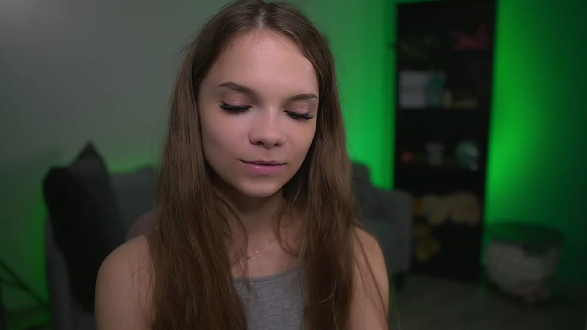 Gallery image thumbnail from Natasha_Malk's myfreecams stream on, 11/23/2022, 15:59 image 17 of 20