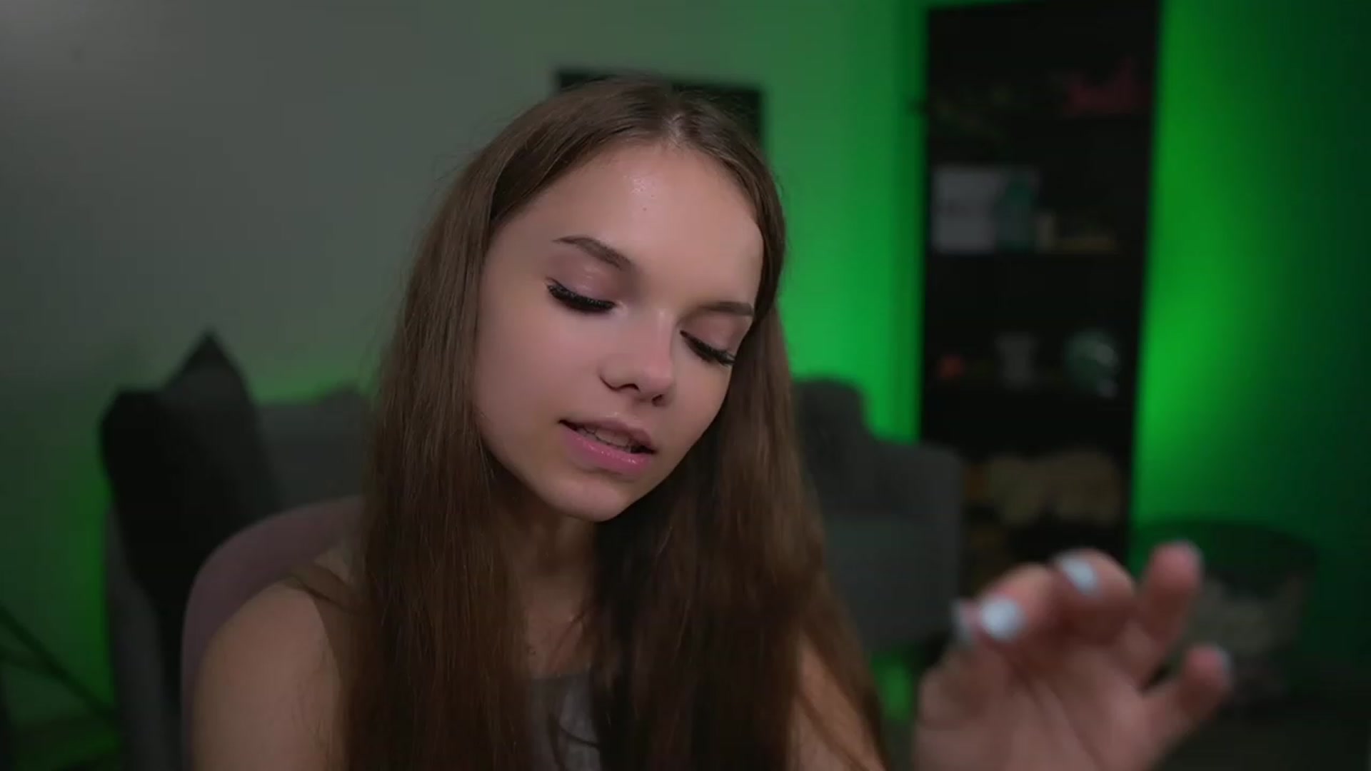 Gallery image thumbnail from Natasha_Malk's myfreecams stream on, 11/23/2022, 15:59 image 10 of 20