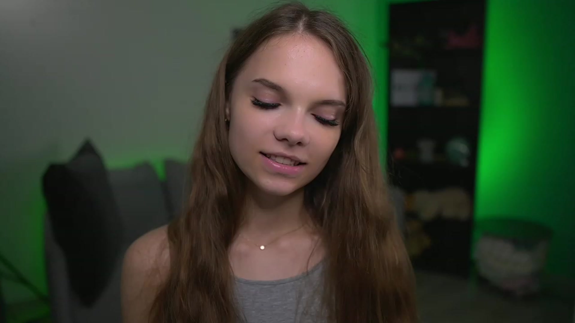 Gallery image thumbnail from Natasha_Malk's myfreecams stream on, 11/23/2022, 18:27 image 1 of 20