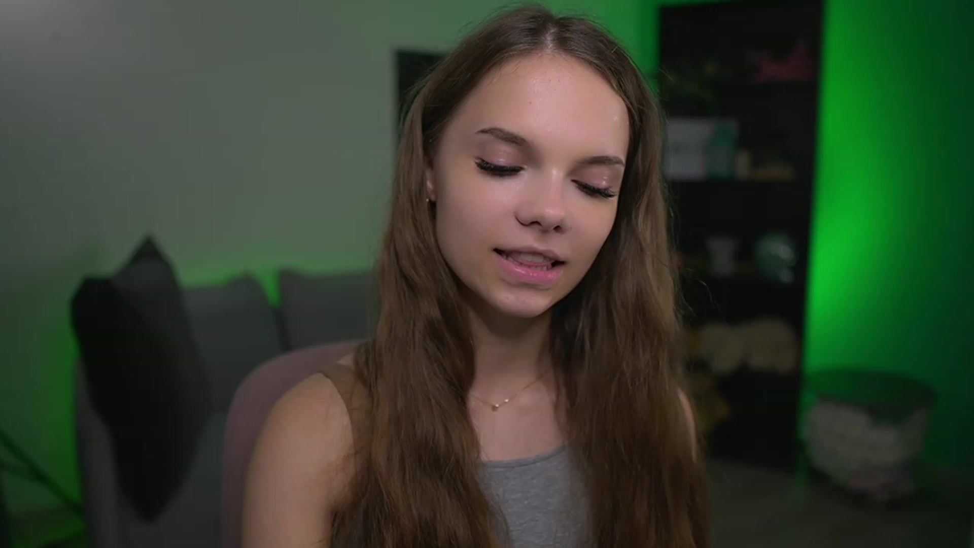Gallery image thumbnail from Natasha_Malk's myfreecams stream on, 11/23/2022, 18:27 image 2 of 20