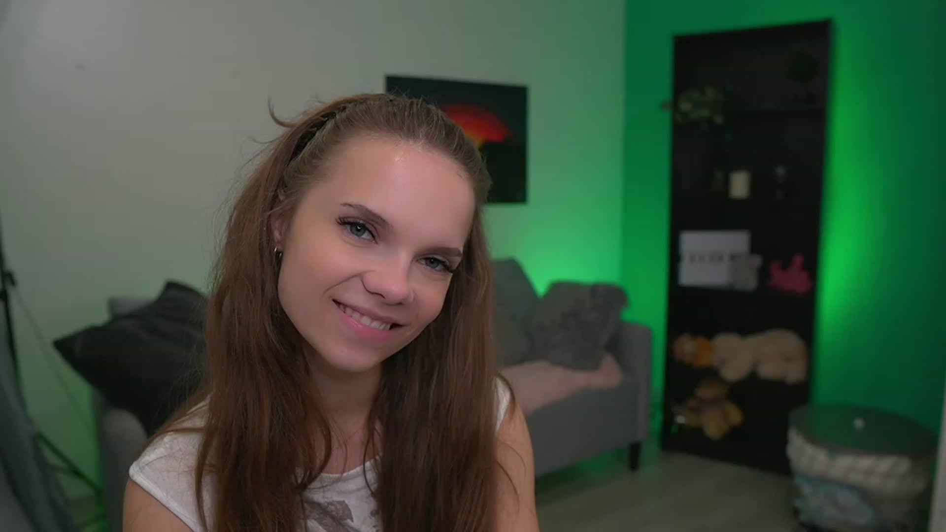 Gallery image thumbnail from Natasha_Malk's myfreecams stream on, 11/25/2022, 15:29 image 3 of 20