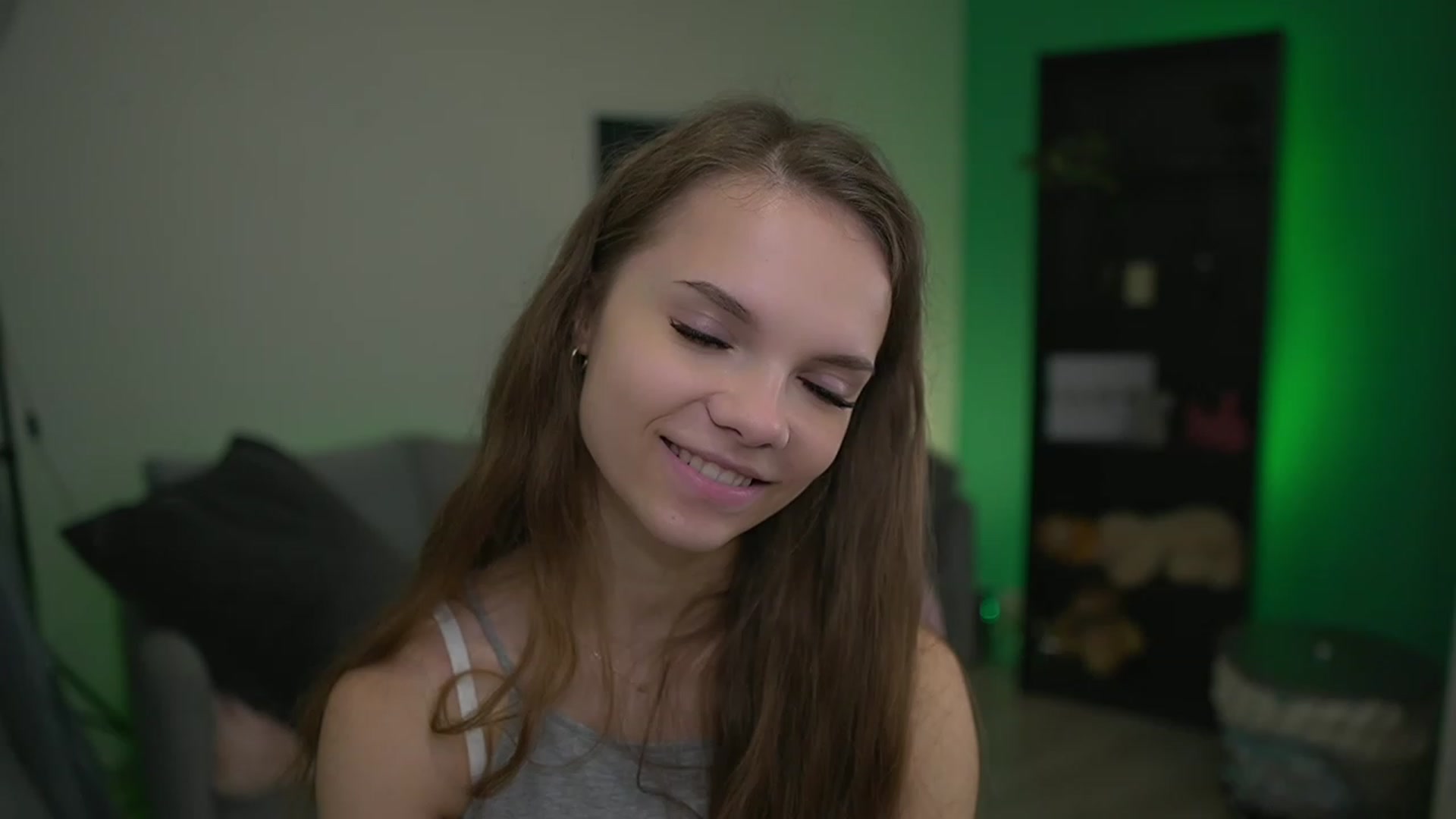 Gallery image thumbnail from Natasha_Malk's myfreecams stream on, 11/27/2022, 10:44 image 3 of 20
