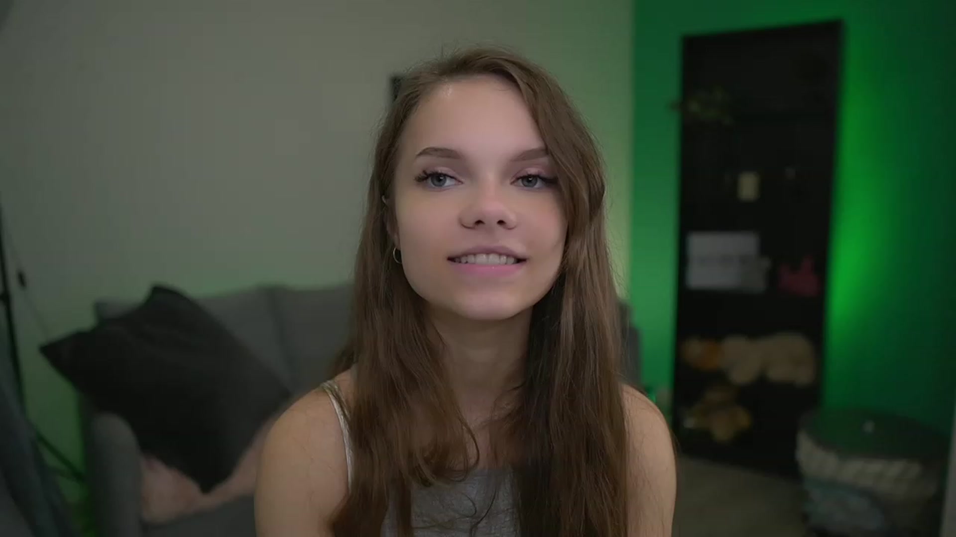 Gallery image thumbnail from Natasha_Malk's myfreecams stream on, 11/27/2022, 10:44 image 16 of 20