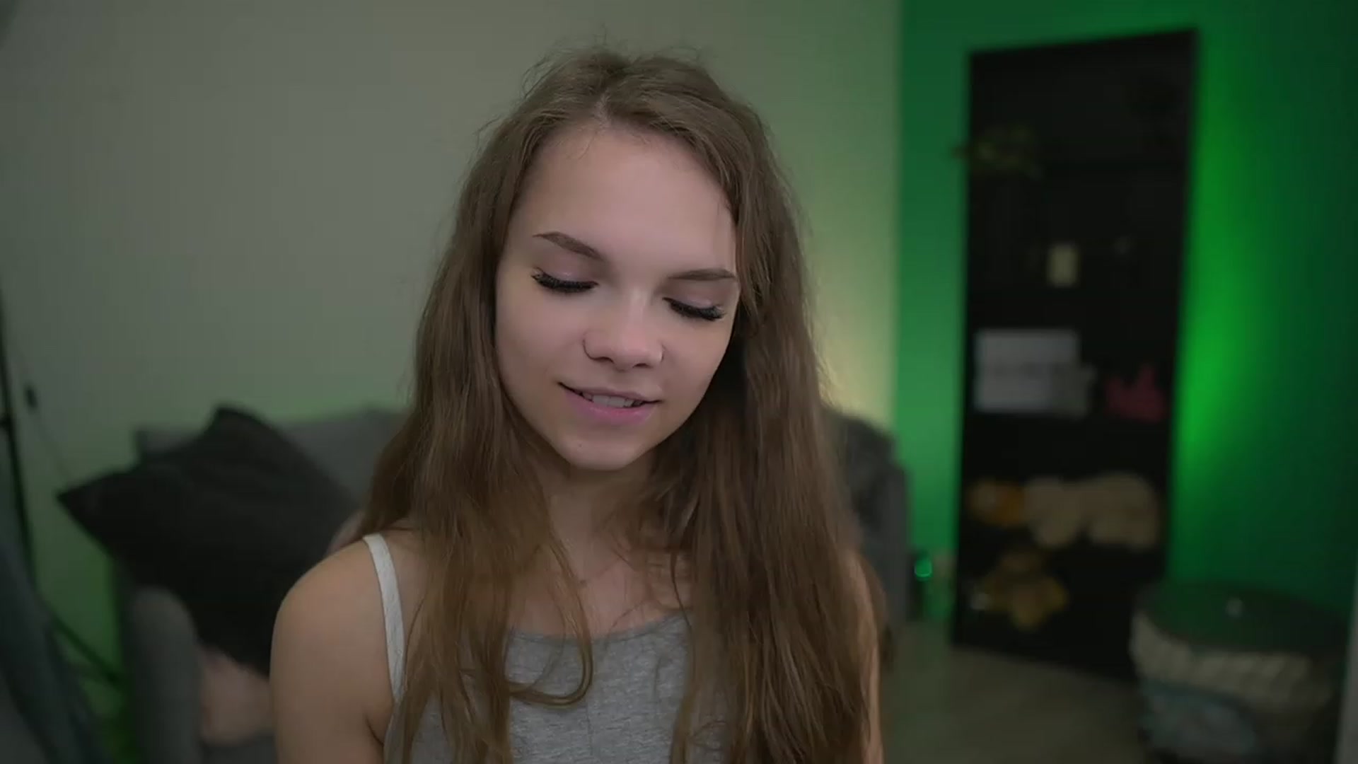 Gallery image thumbnail from Natasha_Malk's myfreecams stream on, 11/27/2022, 14:02 image 2 of 20