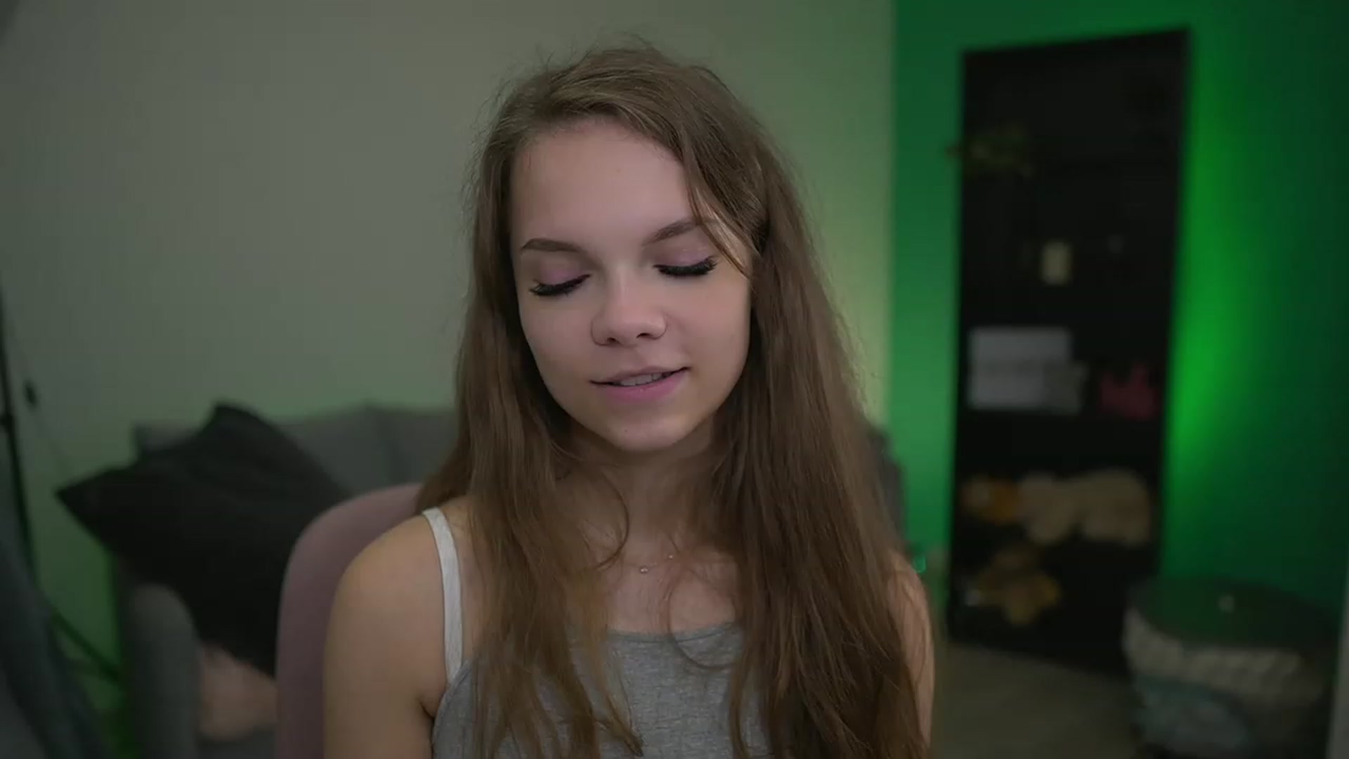 Gallery image thumbnail from Natasha_Malk's myfreecams stream on, 11/27/2022, 14:02 image 4 of 20