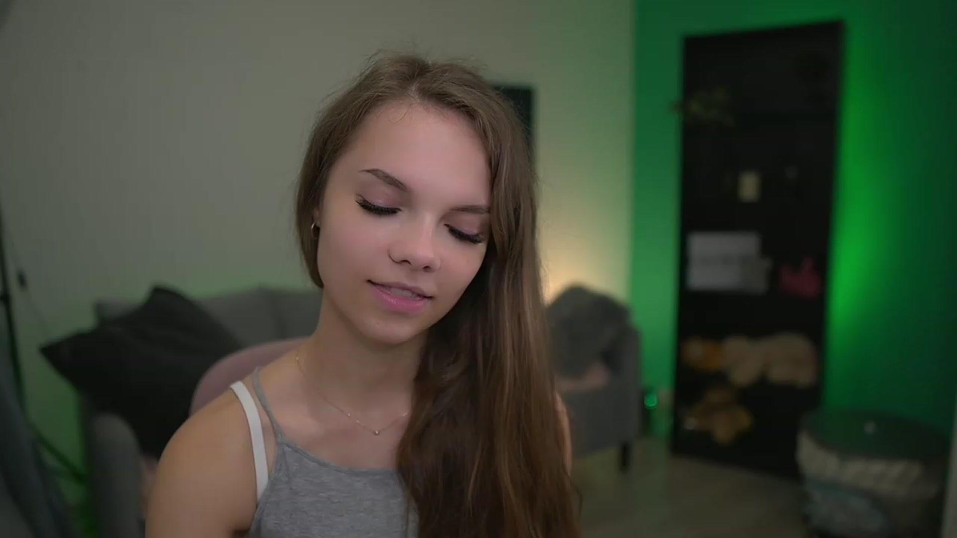 Gallery image thumbnail from Natasha_Malk's myfreecams stream on, 11/27/2022, 14:02 image 18 of 20