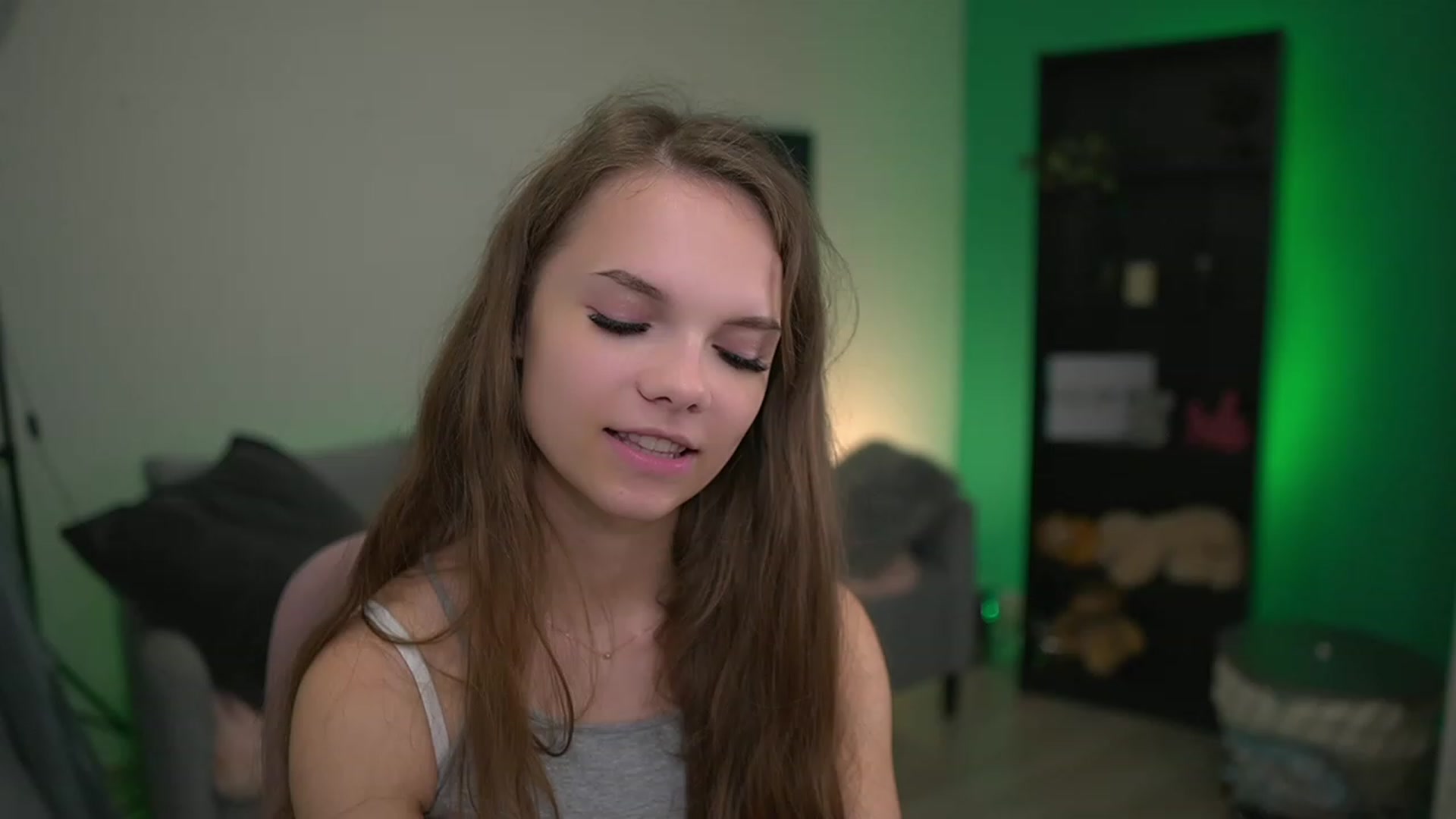 Gallery image thumbnail from Natasha_Malk's myfreecams stream on, 11/27/2022, 17:12 image 15 of 20