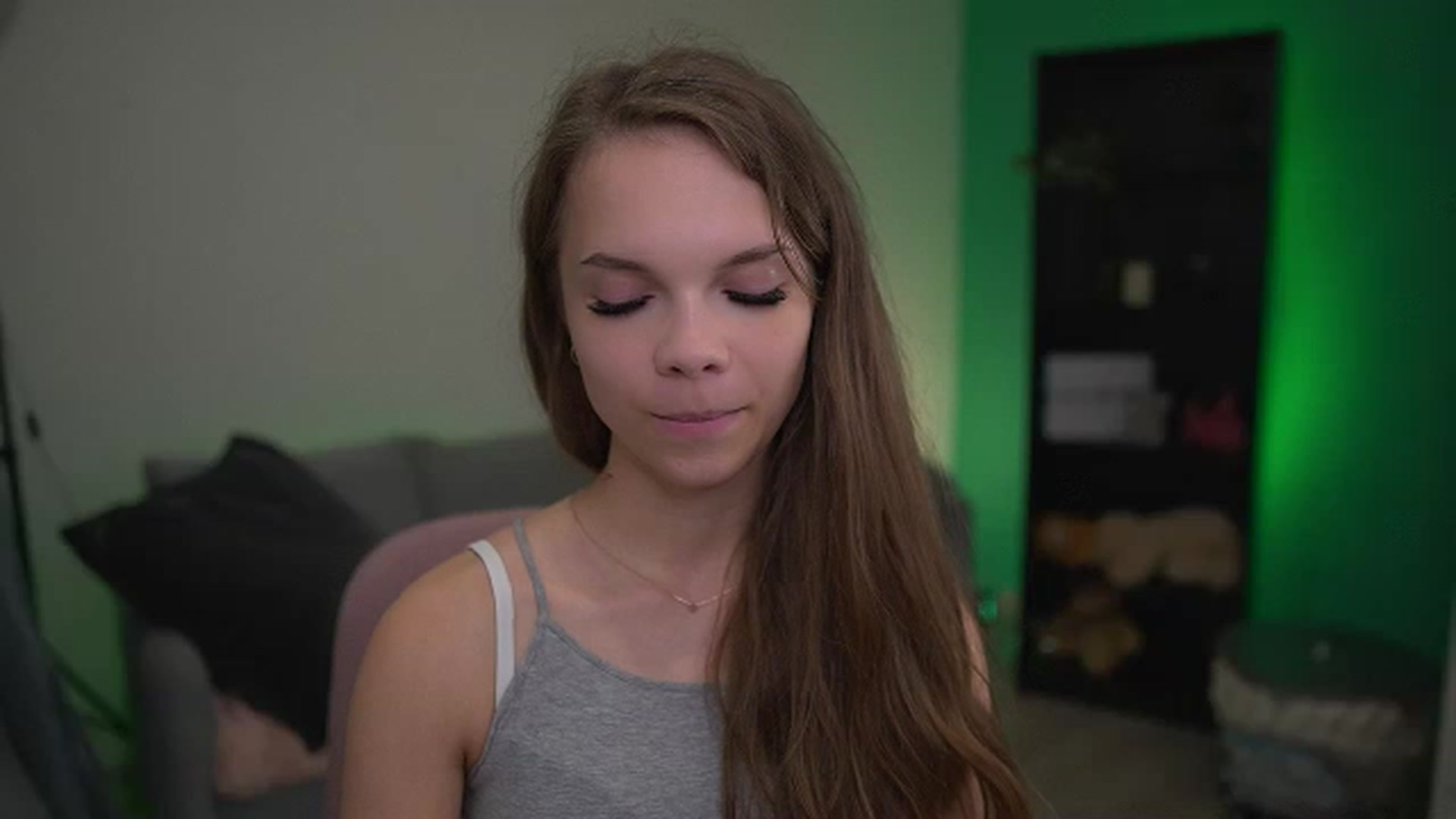 Gallery image thumbnail from Natasha_Malk's myfreecams stream on, 11/27/2022, 19:08 image 20 of 20