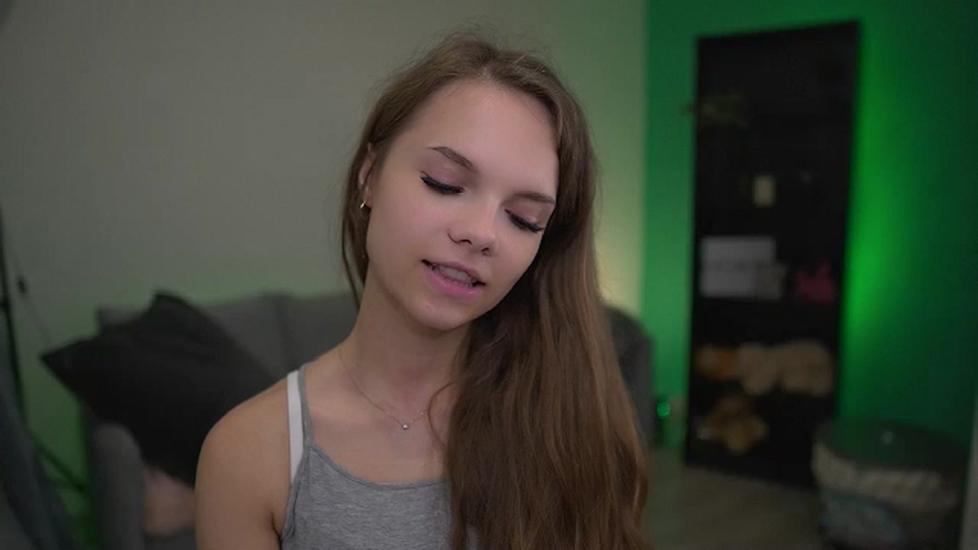Gallery image thumbnail from Natasha_Malk's myfreecams stream on, 11/27/2022, 19:08 image 1 of 20