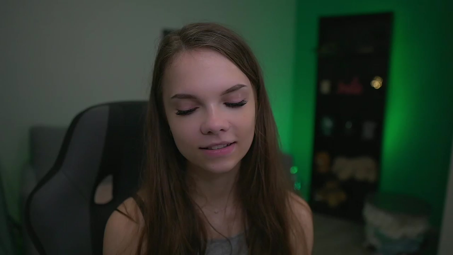 Gallery image thumbnail from Natasha_Malk's myfreecams stream on, 12/02/2022, 14:10 image 9 of 20