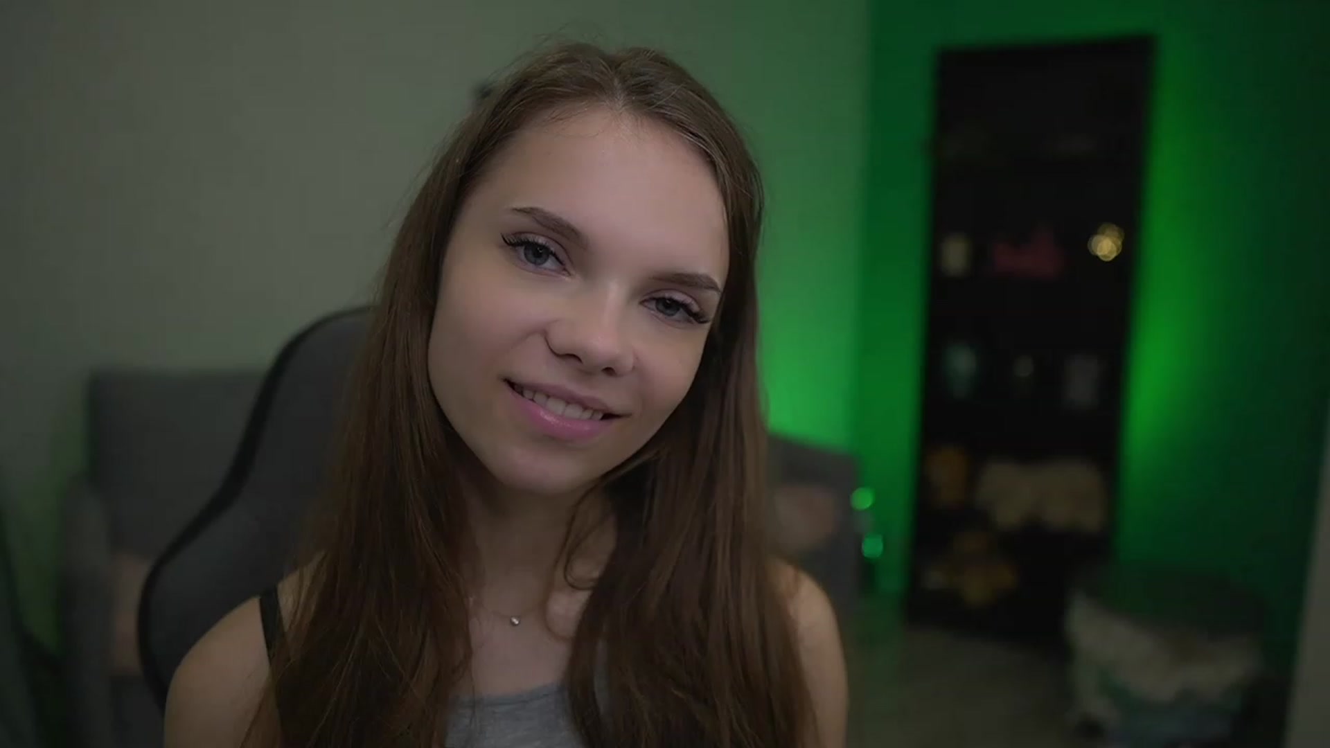 Gallery image thumbnail from Natasha_Malk's myfreecams stream on, 12/02/2022, 14:35 image 6 of 20