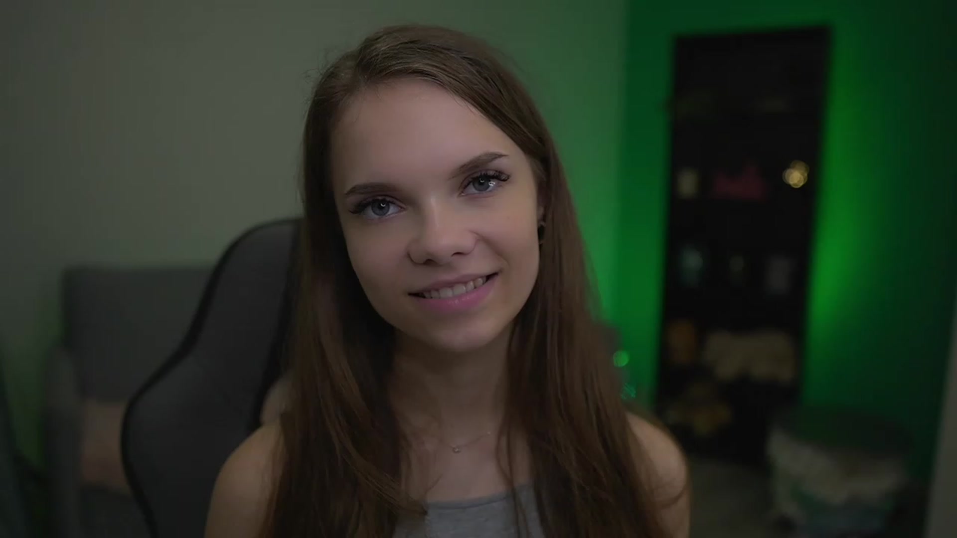 Gallery image thumbnail from Natasha_Malk's myfreecams stream on, 12/02/2022, 14:35 image 11 of 20
