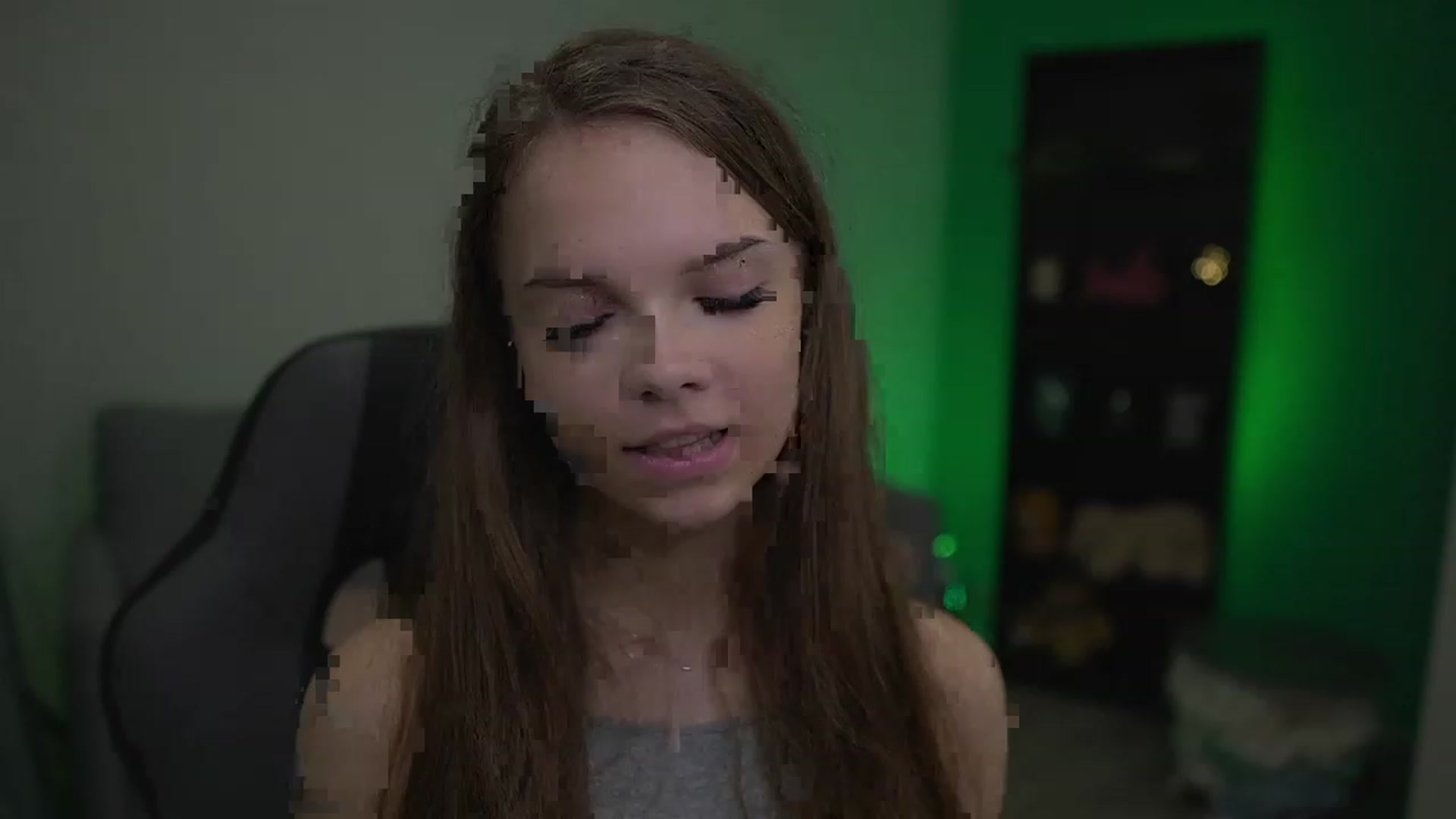 Gallery image thumbnail from Natasha_Malk's myfreecams stream on, 12/02/2022, 14:35 image 16 of 20