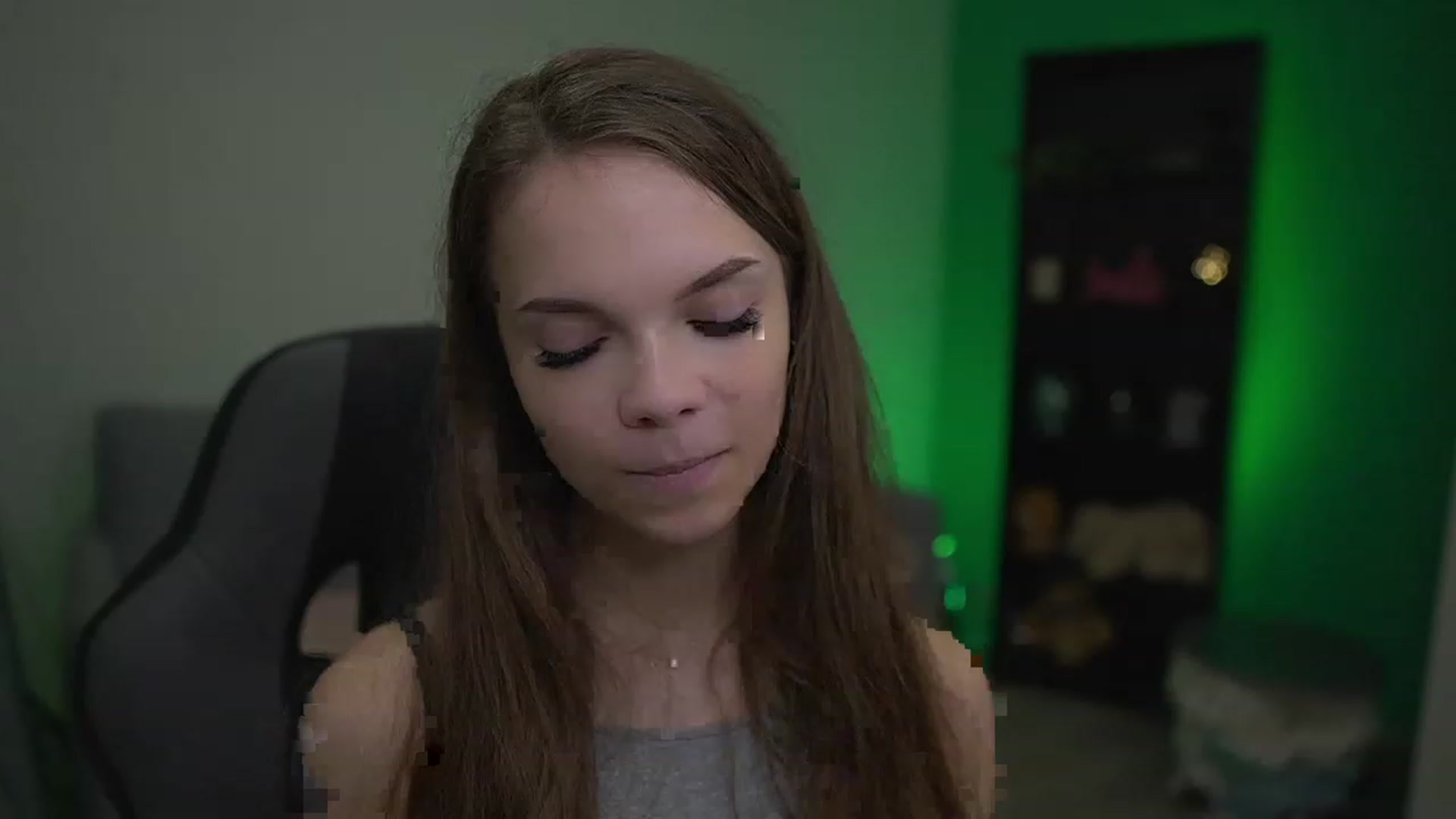 Gallery image thumbnail from Natasha_Malk's myfreecams stream on, 12/02/2022, 14:35 image 17 of 20