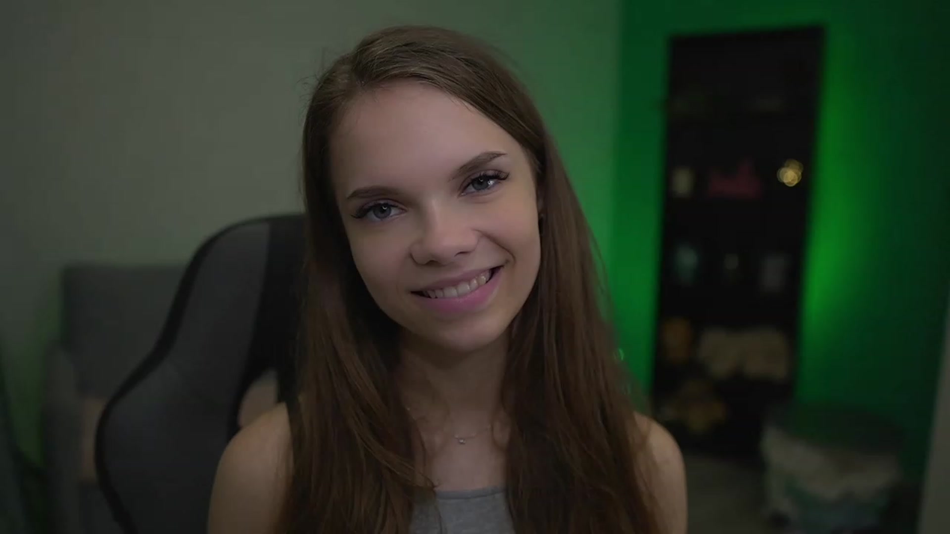 Gallery image thumbnail from Natasha_Malk's myfreecams stream on, 12/02/2022, 14:35 image 7 of 20
