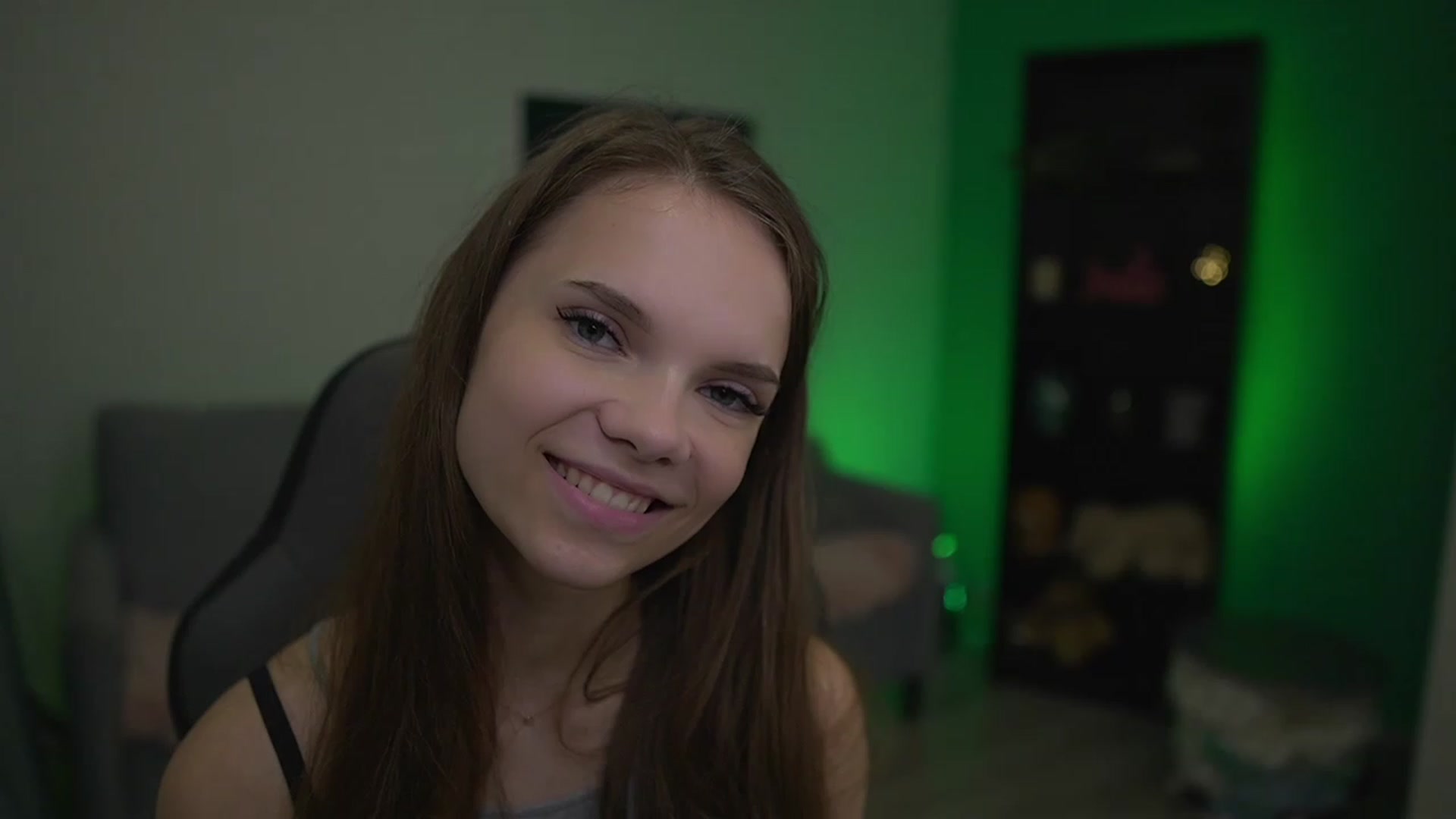 Gallery image thumbnail from Natasha_Malk's myfreecams stream on, 12/02/2022, 14:35 image 9 of 20