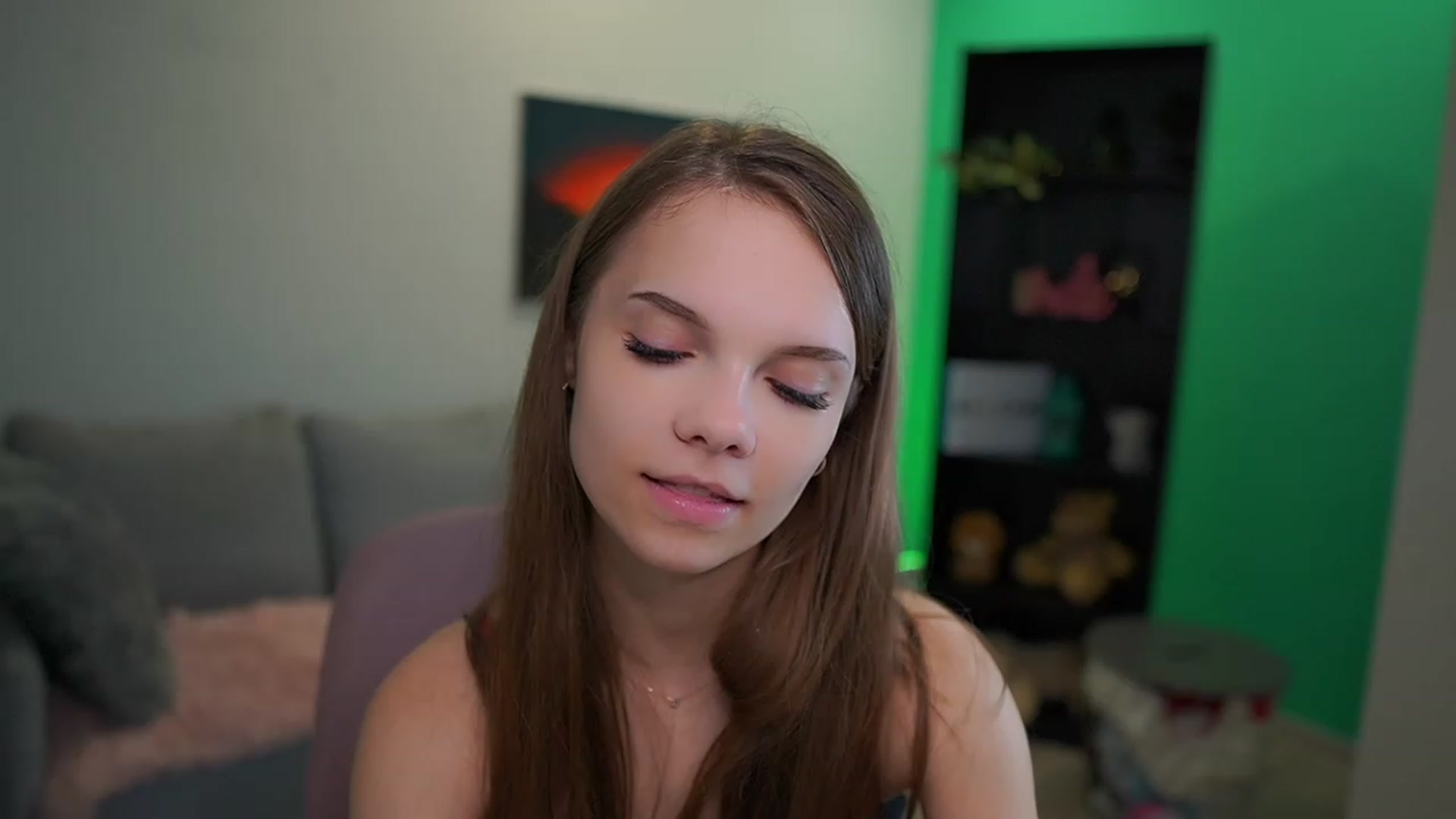 Gallery image thumbnail from Natasha_Malk's myfreecams stream on, 12/07/2022, 13:53 image 16 of 20