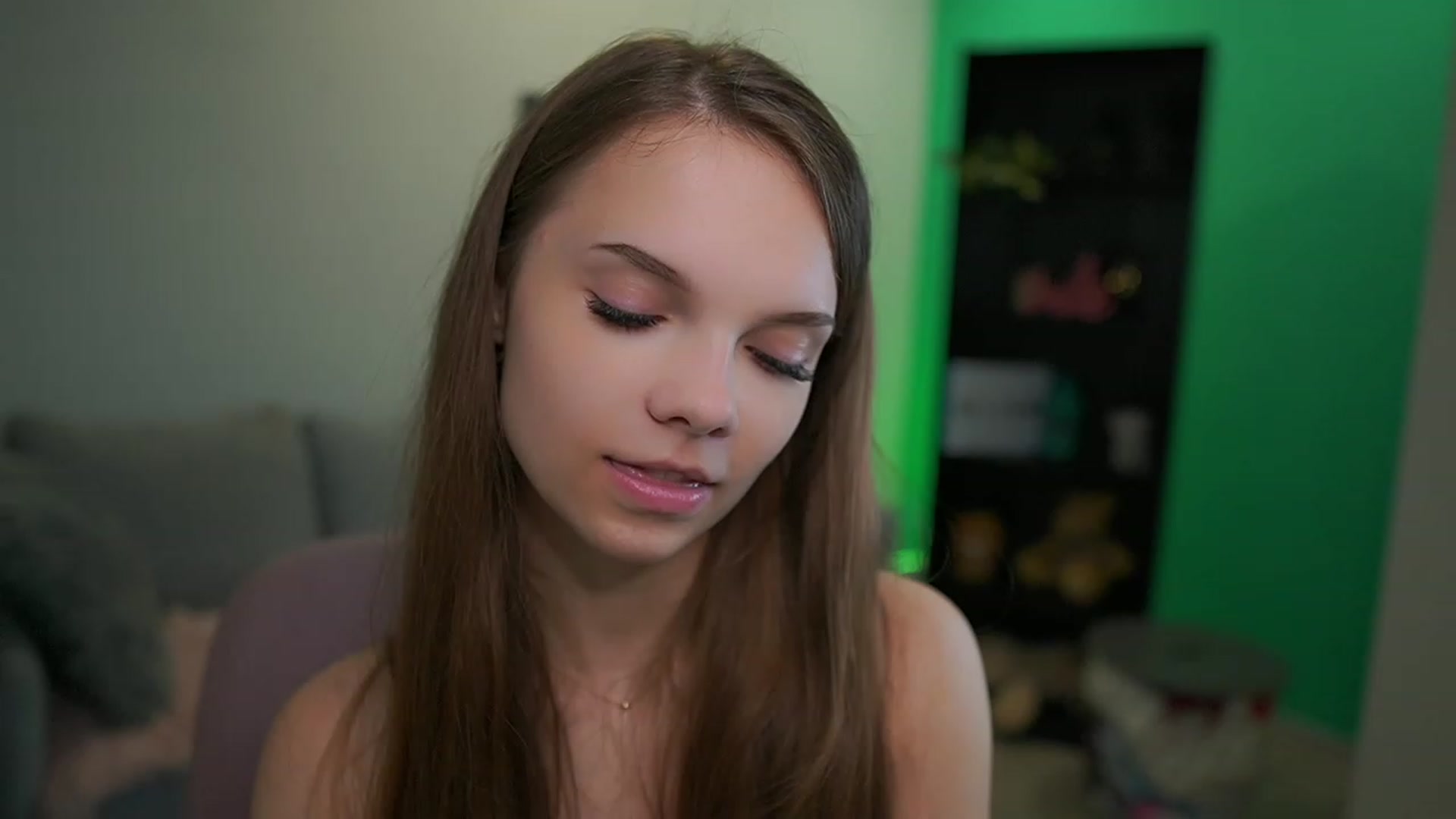 Gallery image thumbnail from Natasha_Malk's myfreecams stream on, 12/07/2022, 14:11 image 4 of 20