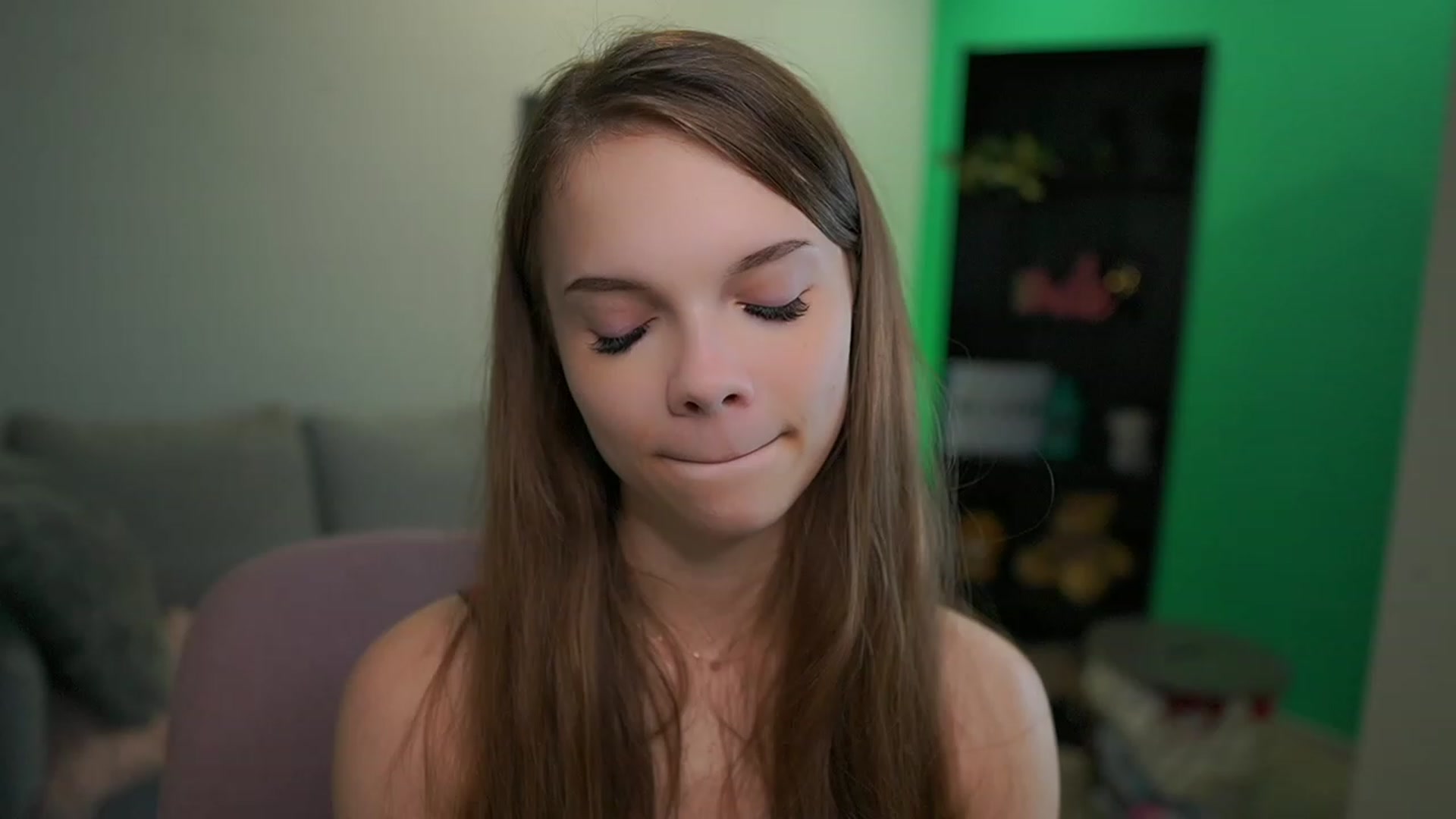 Gallery image thumbnail from Natasha_Malk's myfreecams stream on, 12/07/2022, 14:11 image 12 of 20