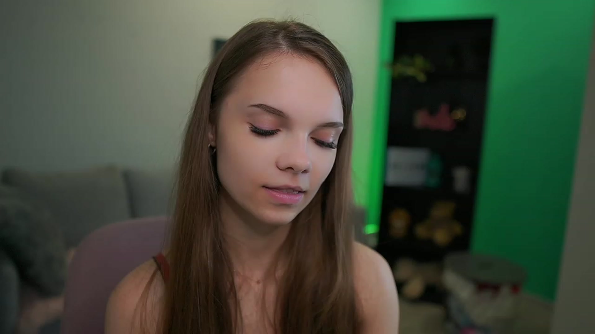 Gallery image thumbnail from Natasha_Malk's myfreecams stream on, 12/07/2022, 14:11 image 6 of 20