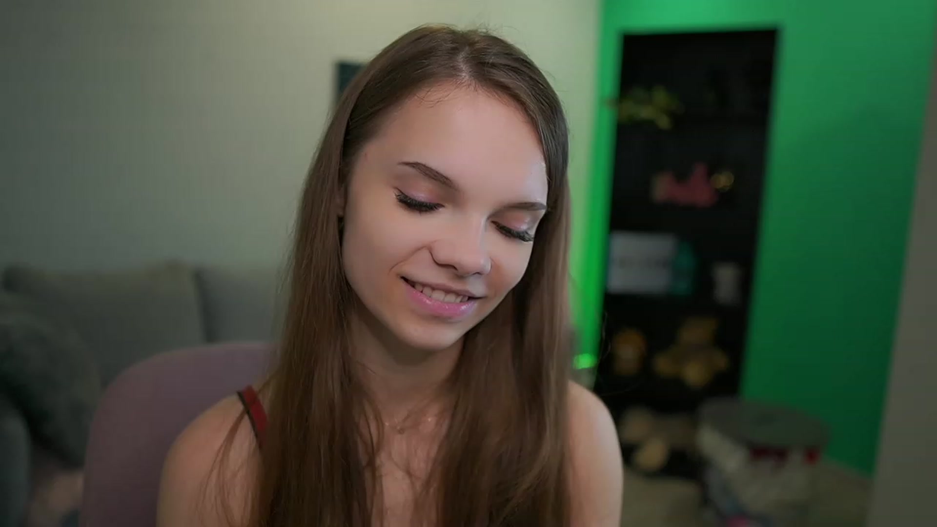 Gallery image thumbnail from Natasha_Malk's myfreecams stream on, 12/07/2022, 14:11 image 13 of 20