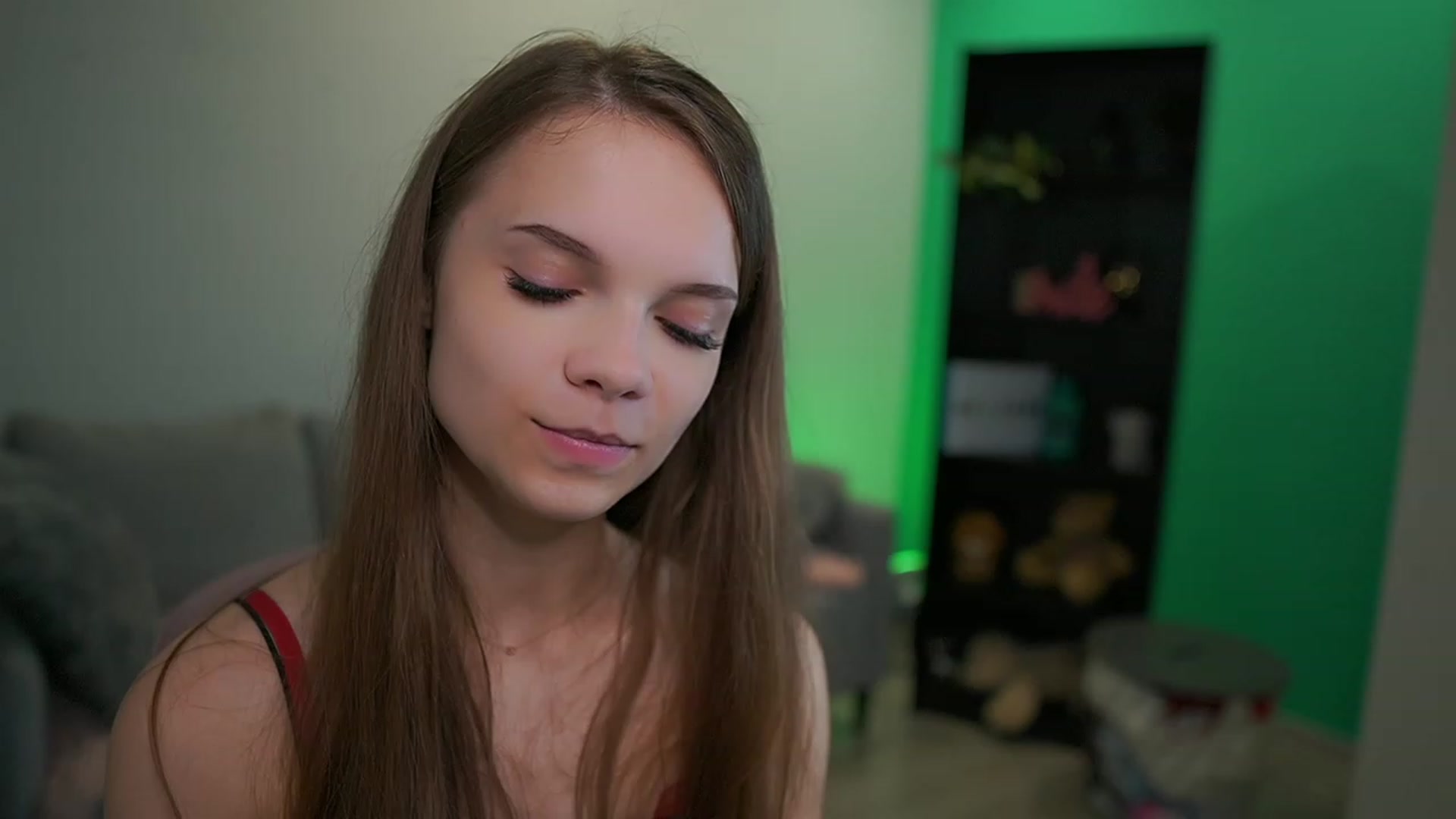 Gallery image thumbnail from Natasha_Malk's myfreecams stream on, 12/07/2022, 15:12 image 3 of 20