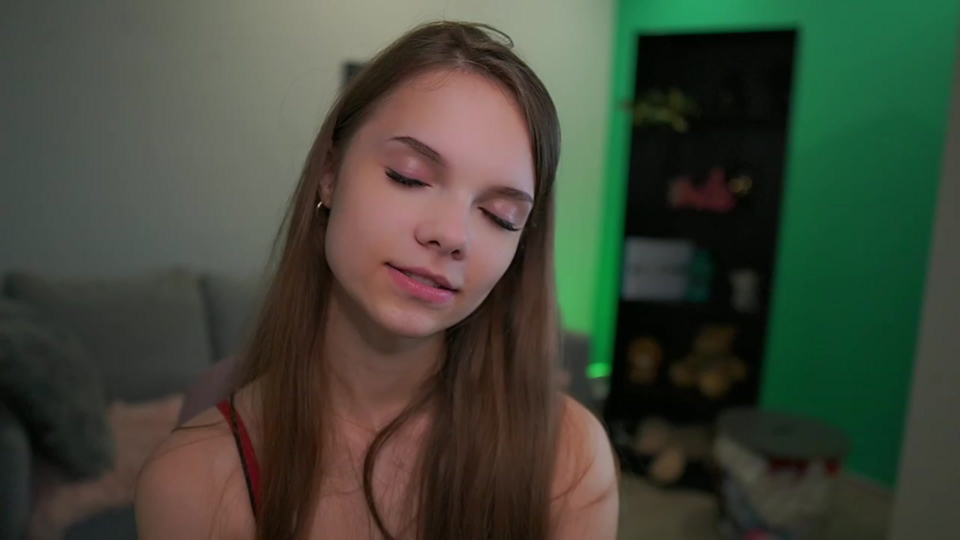Gallery image thumbnail from Natasha_Malk's myfreecams stream on, 12/07/2022, 16:46 image 16 of 20