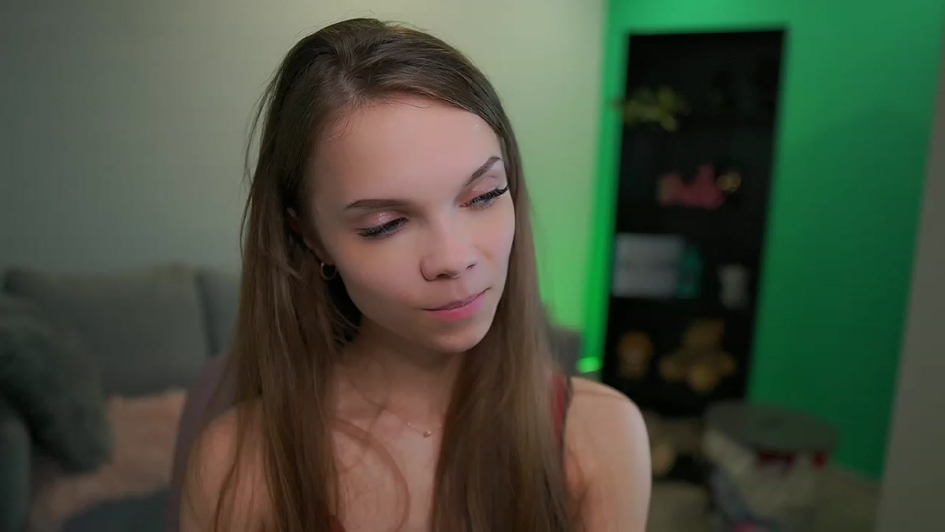 Gallery image thumbnail from Natasha_Malk's myfreecams stream on, 12/07/2022, 16:46 image 8 of 20