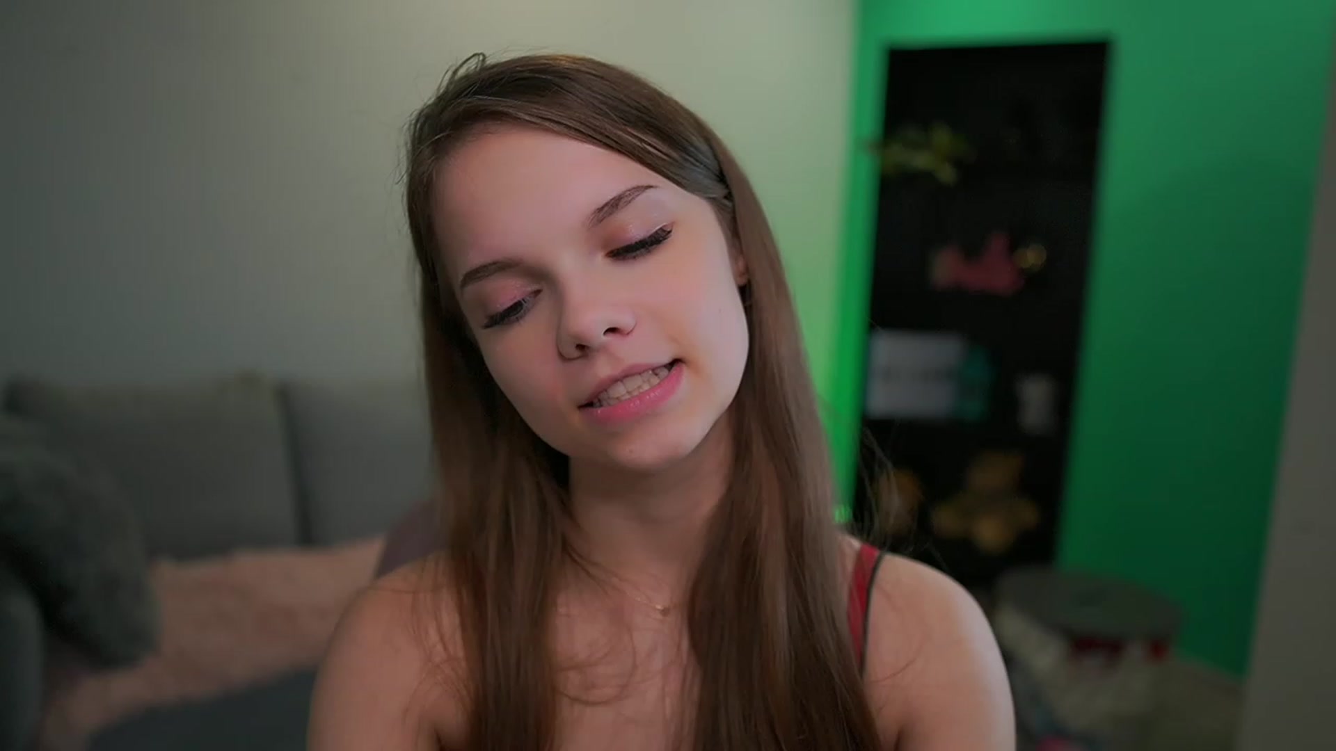 Gallery image thumbnail from Natasha_Malk's myfreecams stream on, 12/07/2022, 16:46 image 15 of 20