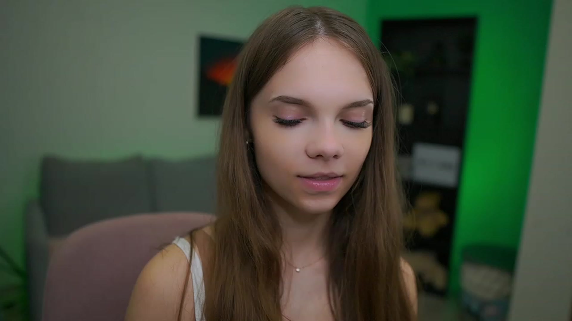 Gallery image thumbnail from Natasha_Malk's myfreecams stream on, 12/09/2022, 13:48 image 8 of 20