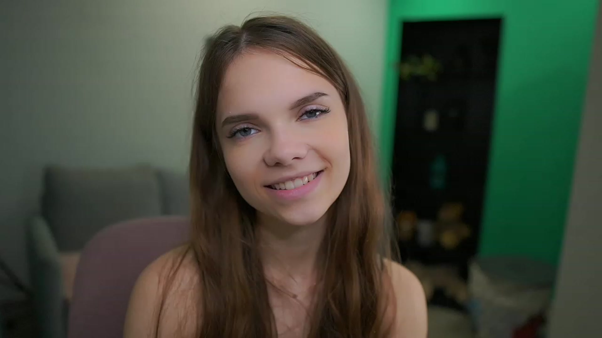 Gallery image thumbnail from Natasha_Malk's myfreecams stream on, 12/10/2022, 10:42 image 1 of 20