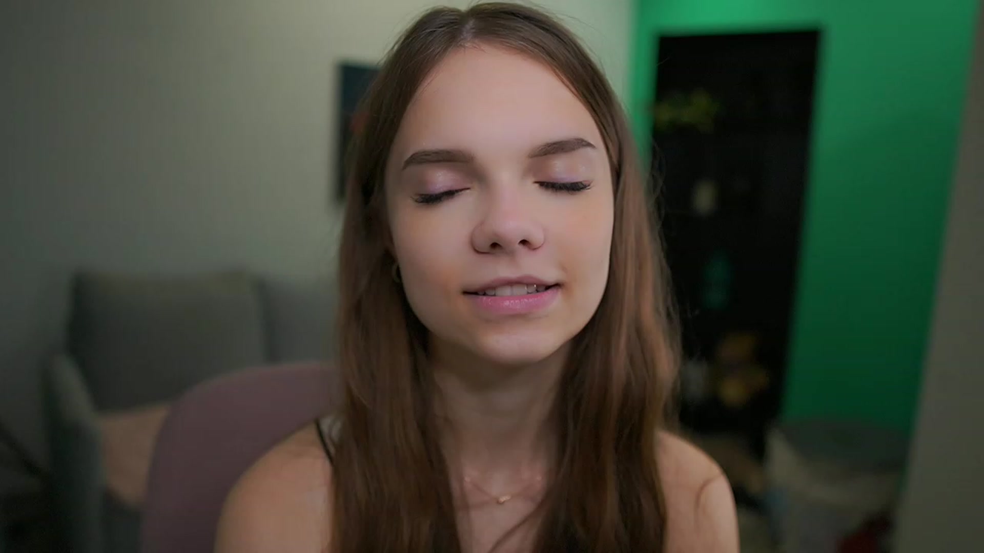 Gallery image thumbnail from Natasha_Malk's myfreecams stream on, 12/10/2022, 10:42 image 7 of 20