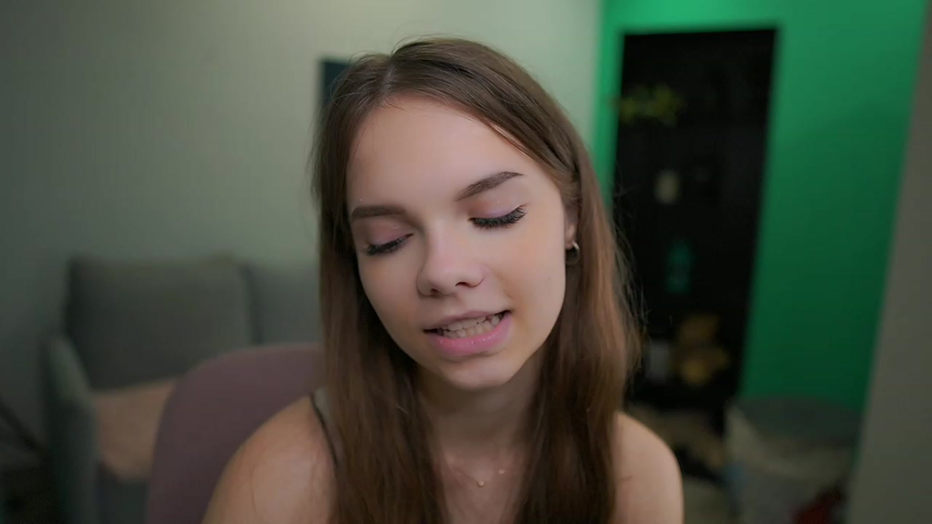 Gallery image thumbnail from Natasha_Malk's myfreecams stream on, 12/10/2022, 10:42 image 18 of 20