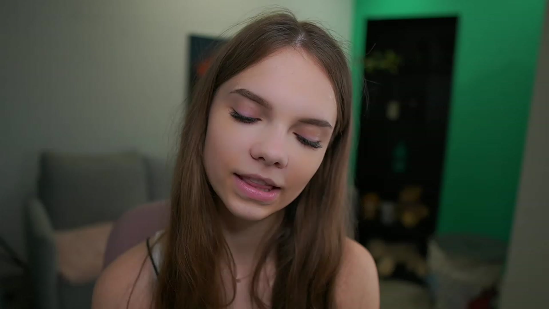 Gallery image thumbnail from Natasha_Malk's myfreecams stream on, 12/10/2022, 12:10 image 1 of 20