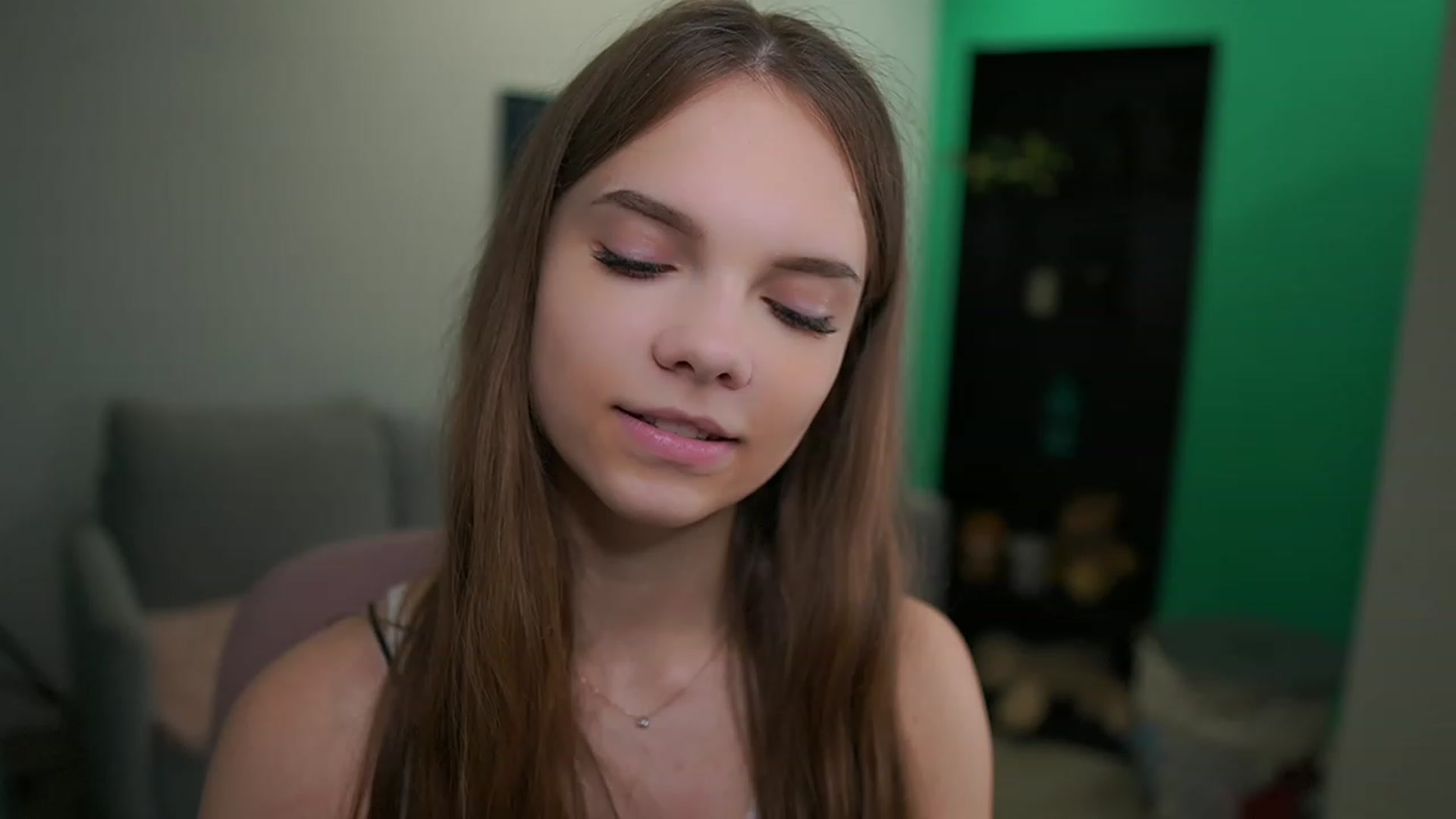 Gallery image thumbnail from Natasha_Malk's myfreecams stream on, 12/10/2022, 12:10 image 10 of 20