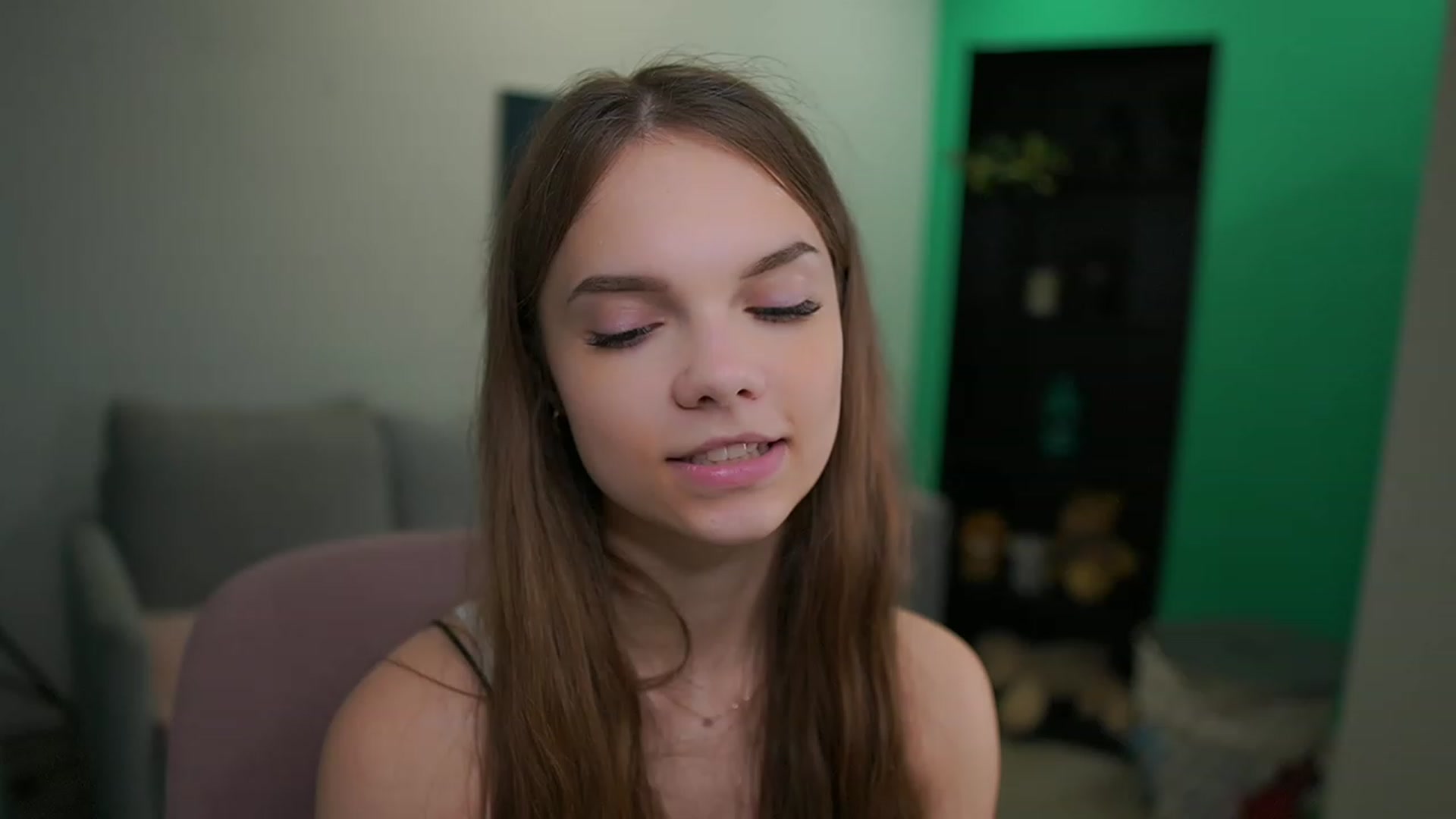 Gallery image thumbnail from Natasha_Malk's myfreecams stream on, 12/10/2022, 12:10 image 20 of 20